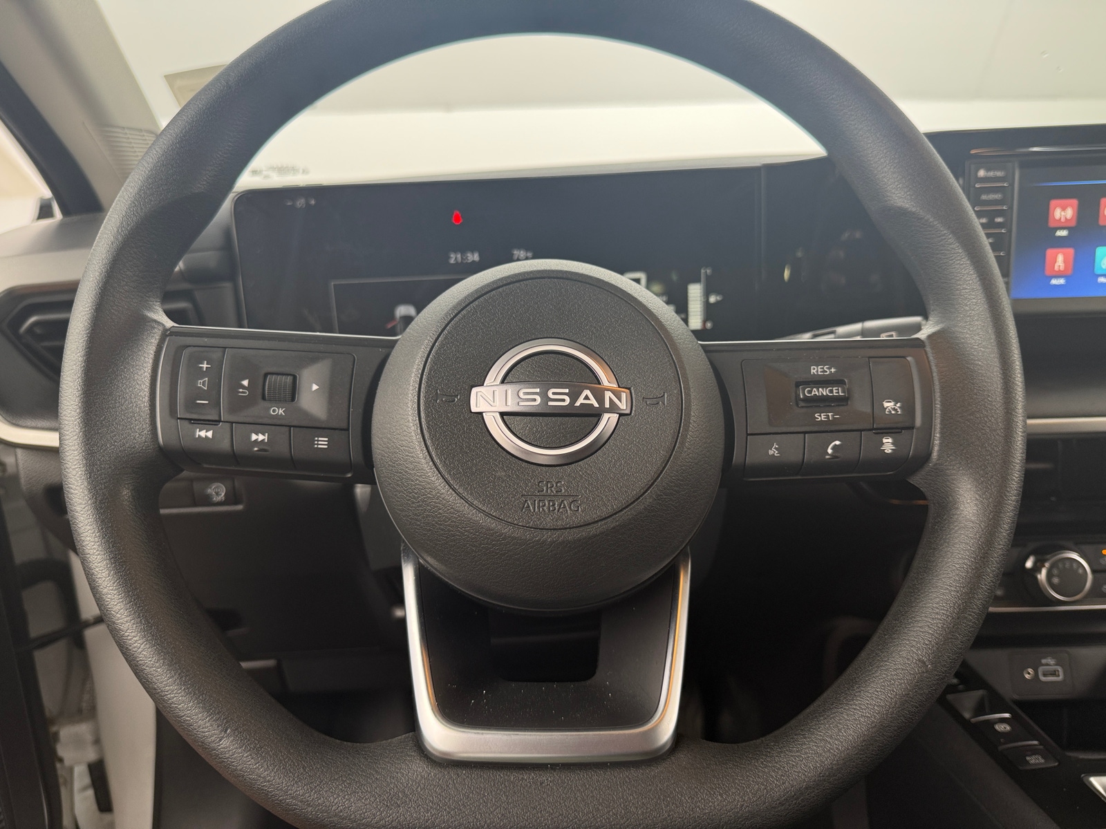 Thumbnail: 2025 Nissan Kicks - 5