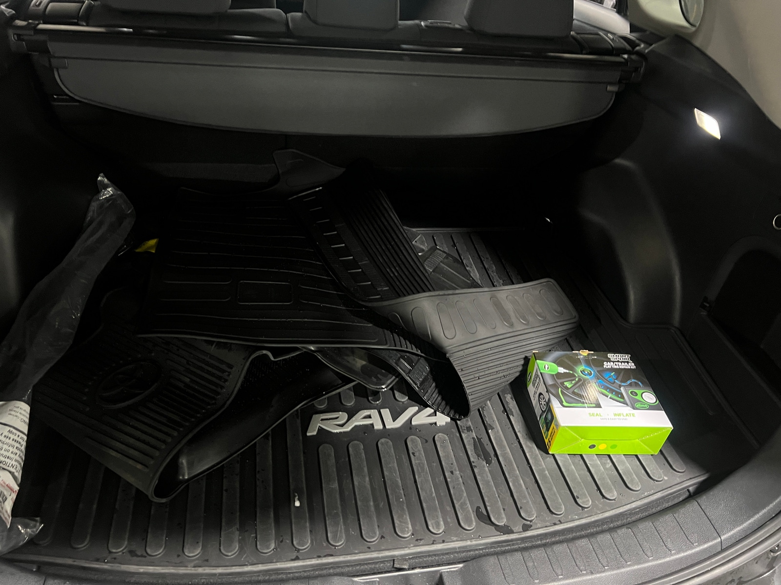 Thumbnail: 2025 Toyota RAV4 - 7