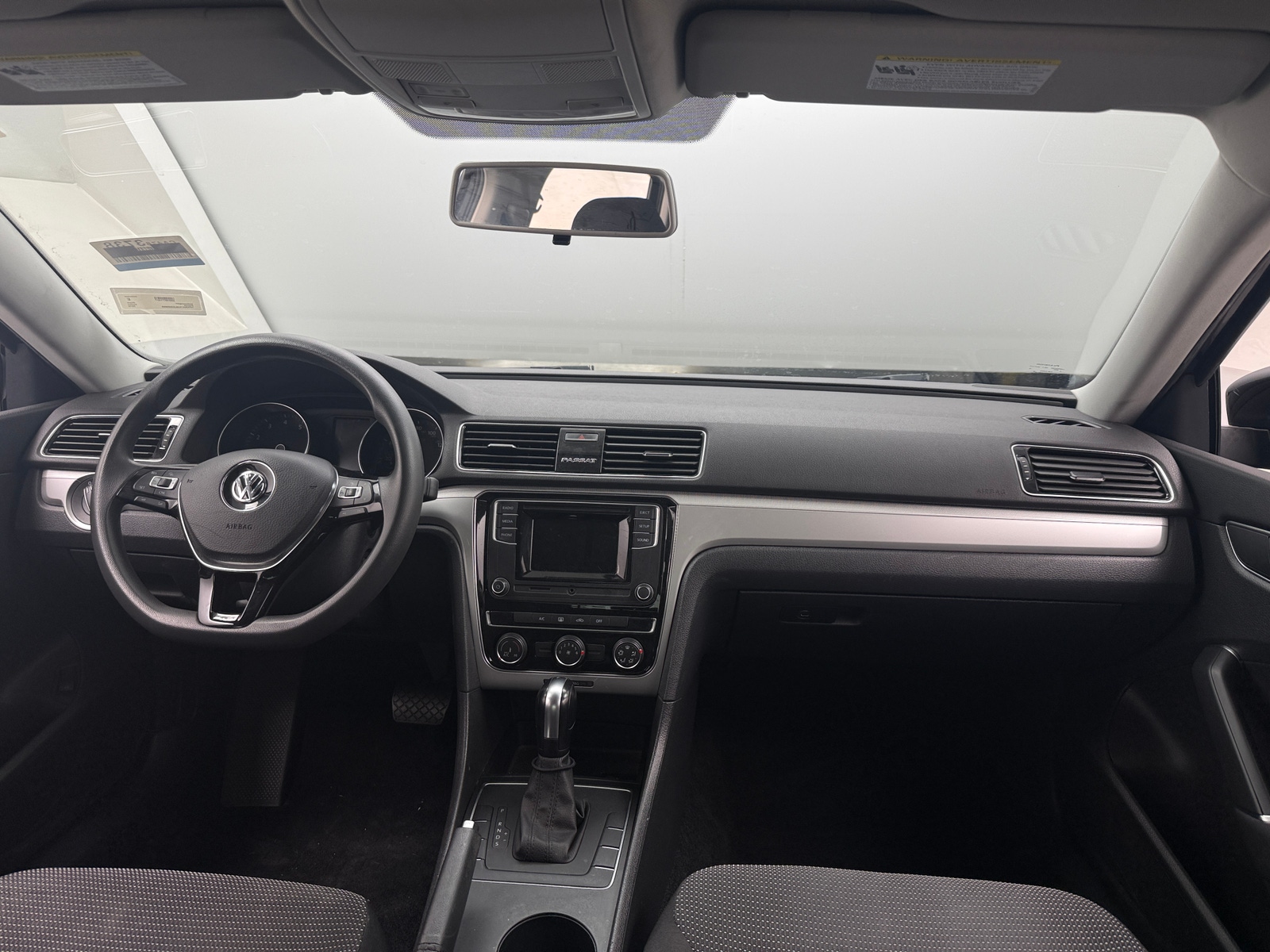 Thumbnail: 2018 Volkswagen Passat - 3