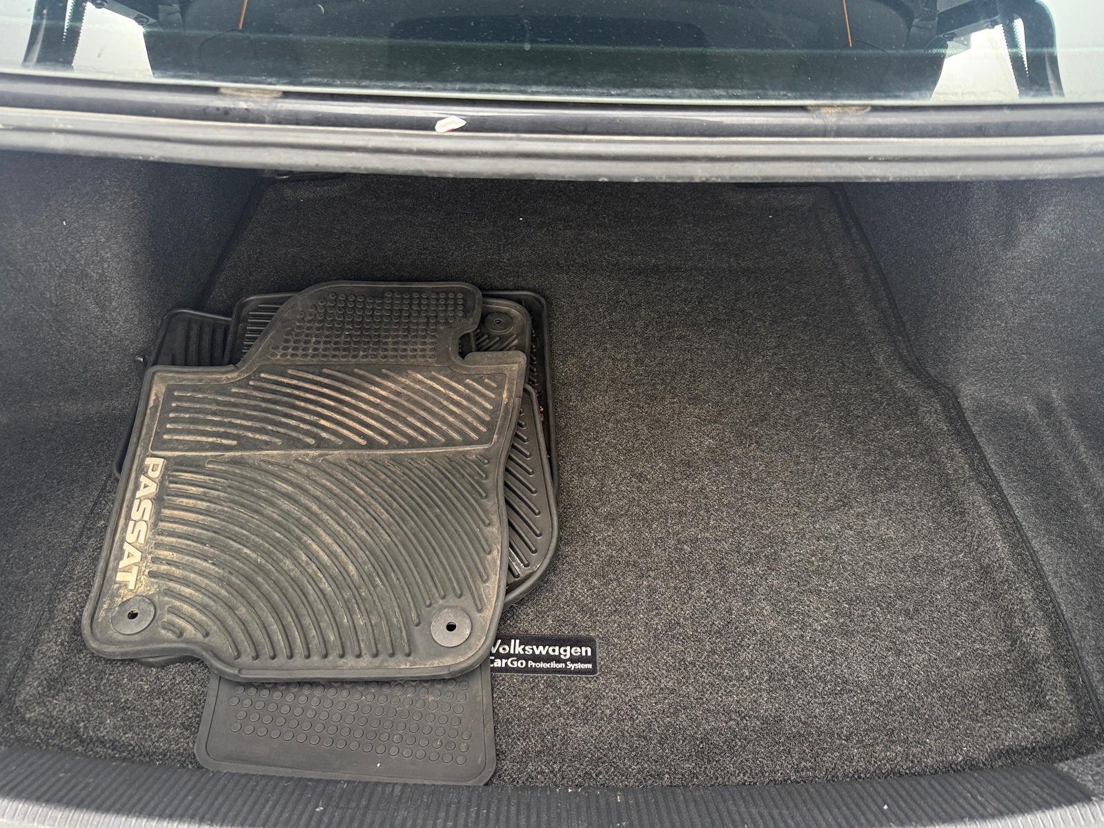 Thumbnail: 2018 Volkswagen Passat - 7