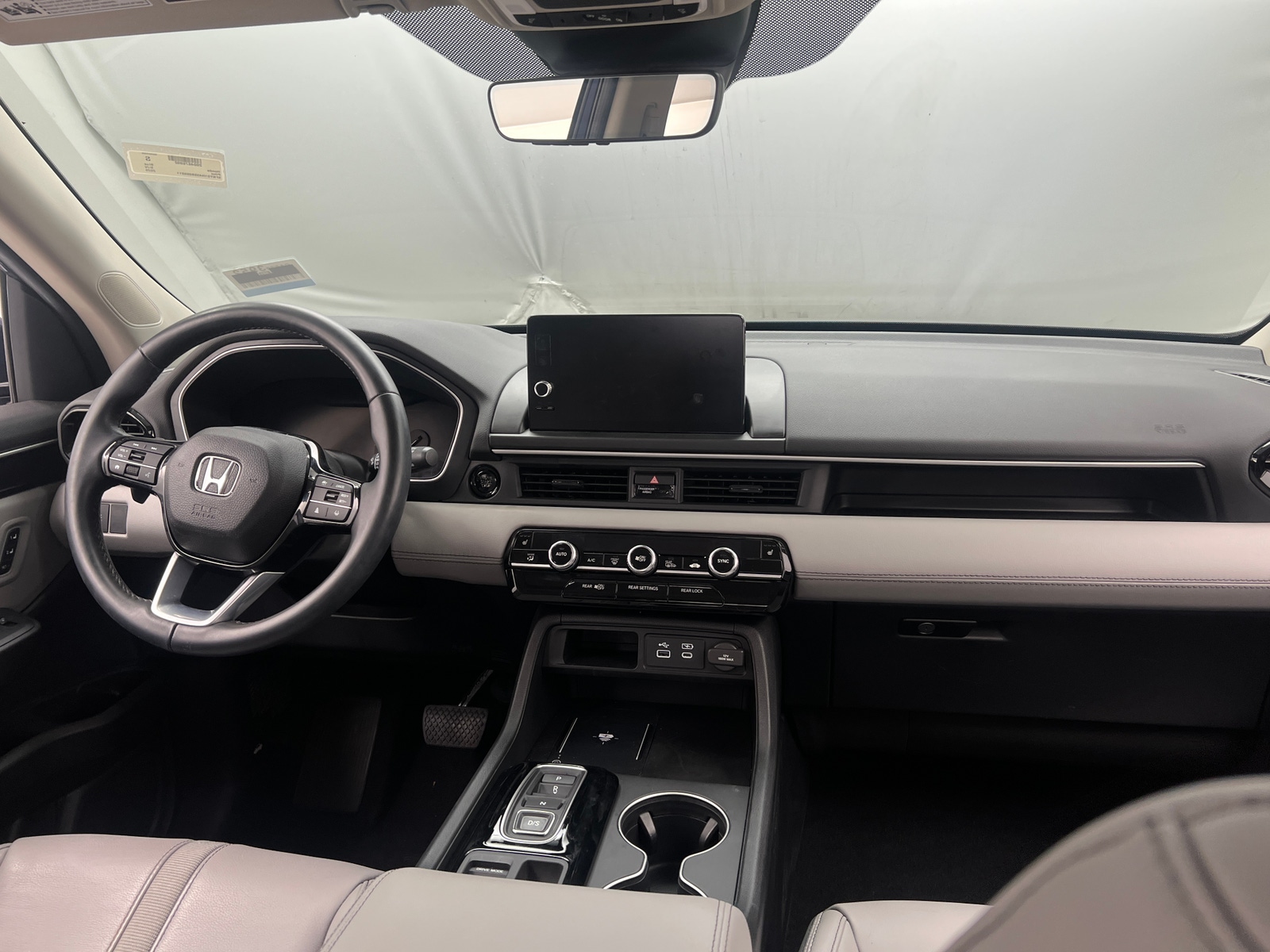 Thumbnail: 2025 Honda Pilot - 2