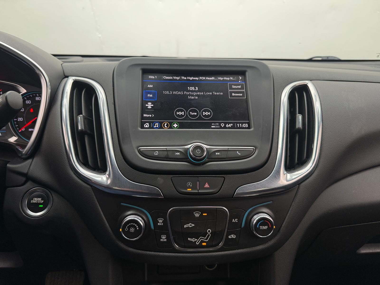 Thumbnail: 2023 Chevrolet Equinox - 4