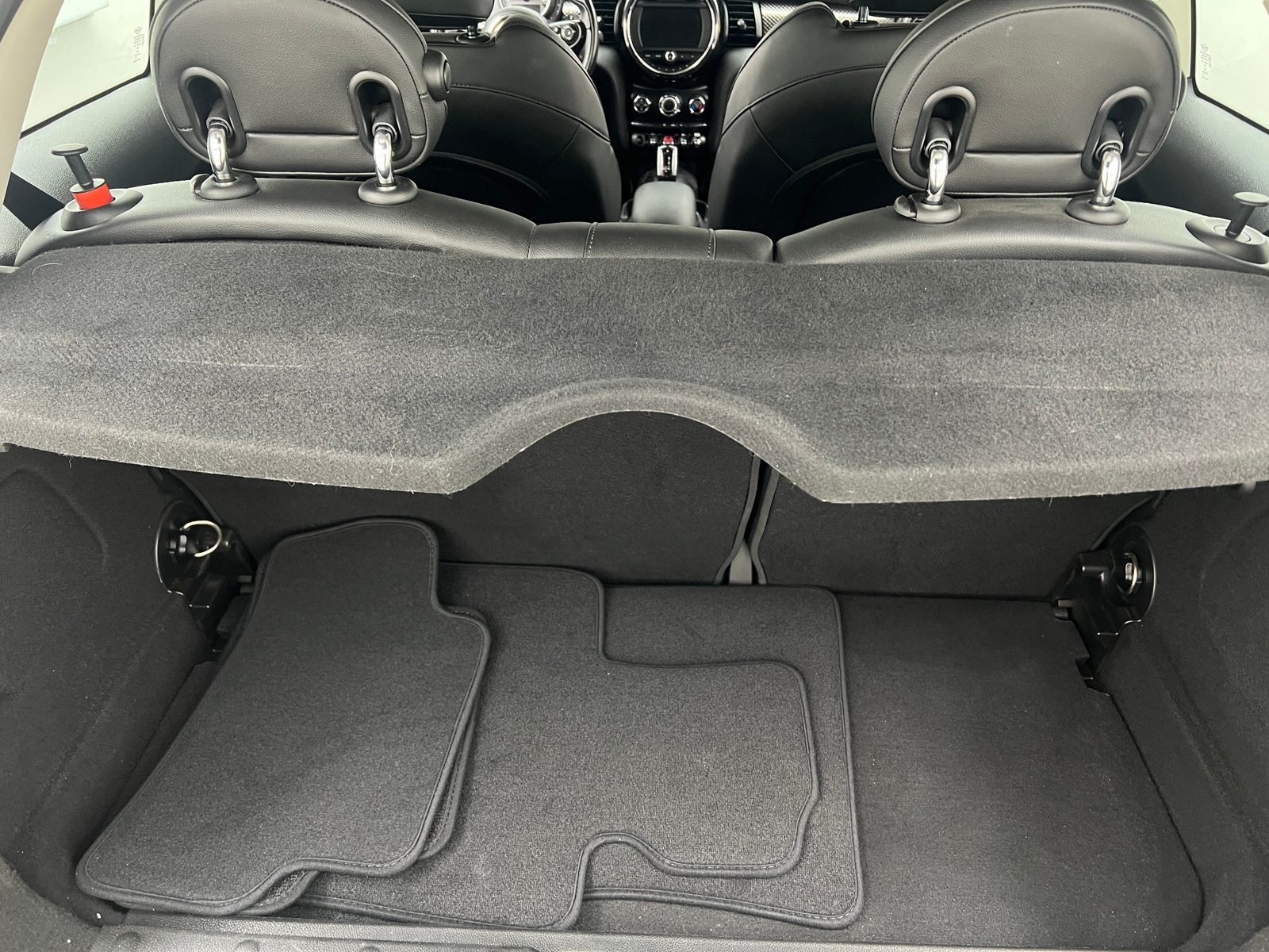 Thumbnail: 2020 MINI Cooper Hardtop - 6