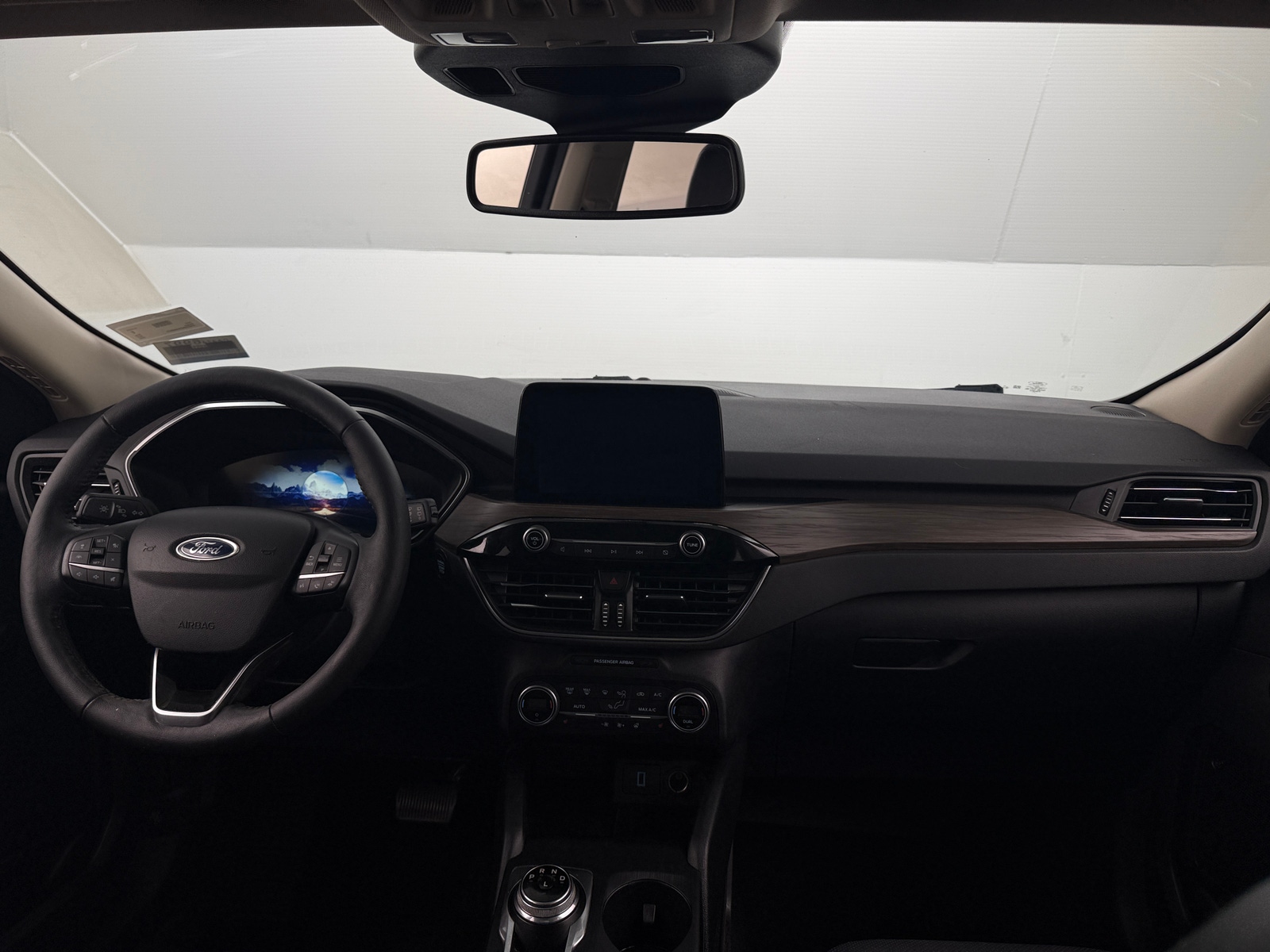 Thumbnail: 2020 Ford Escape - 2