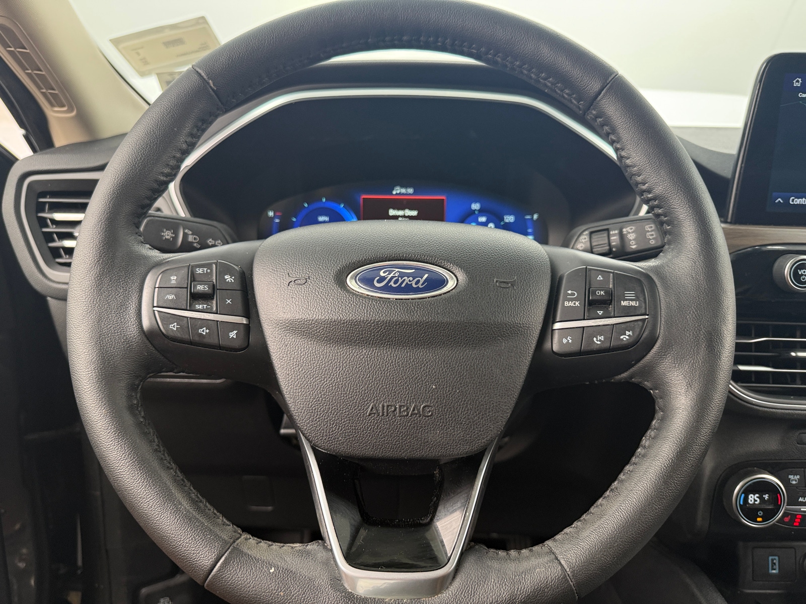 Thumbnail: 2020 Ford Escape - 4