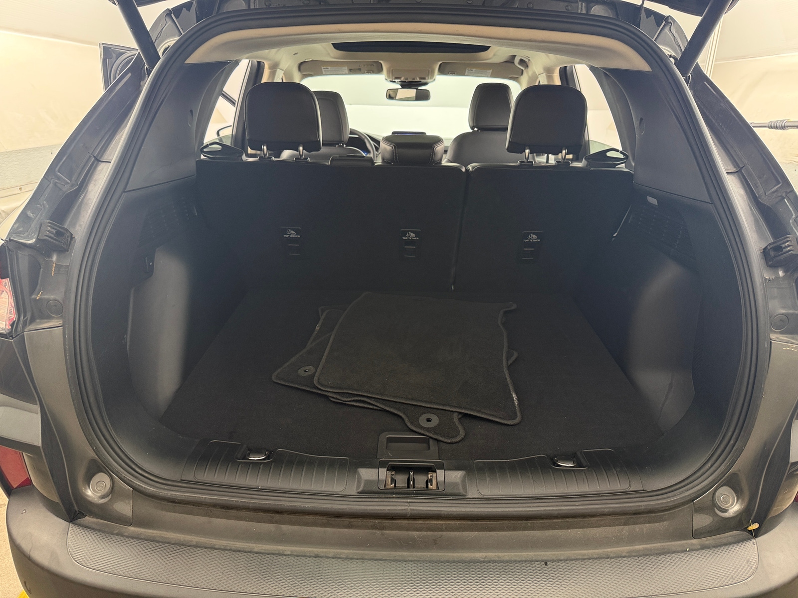 Thumbnail: 2020 Ford Escape - 6