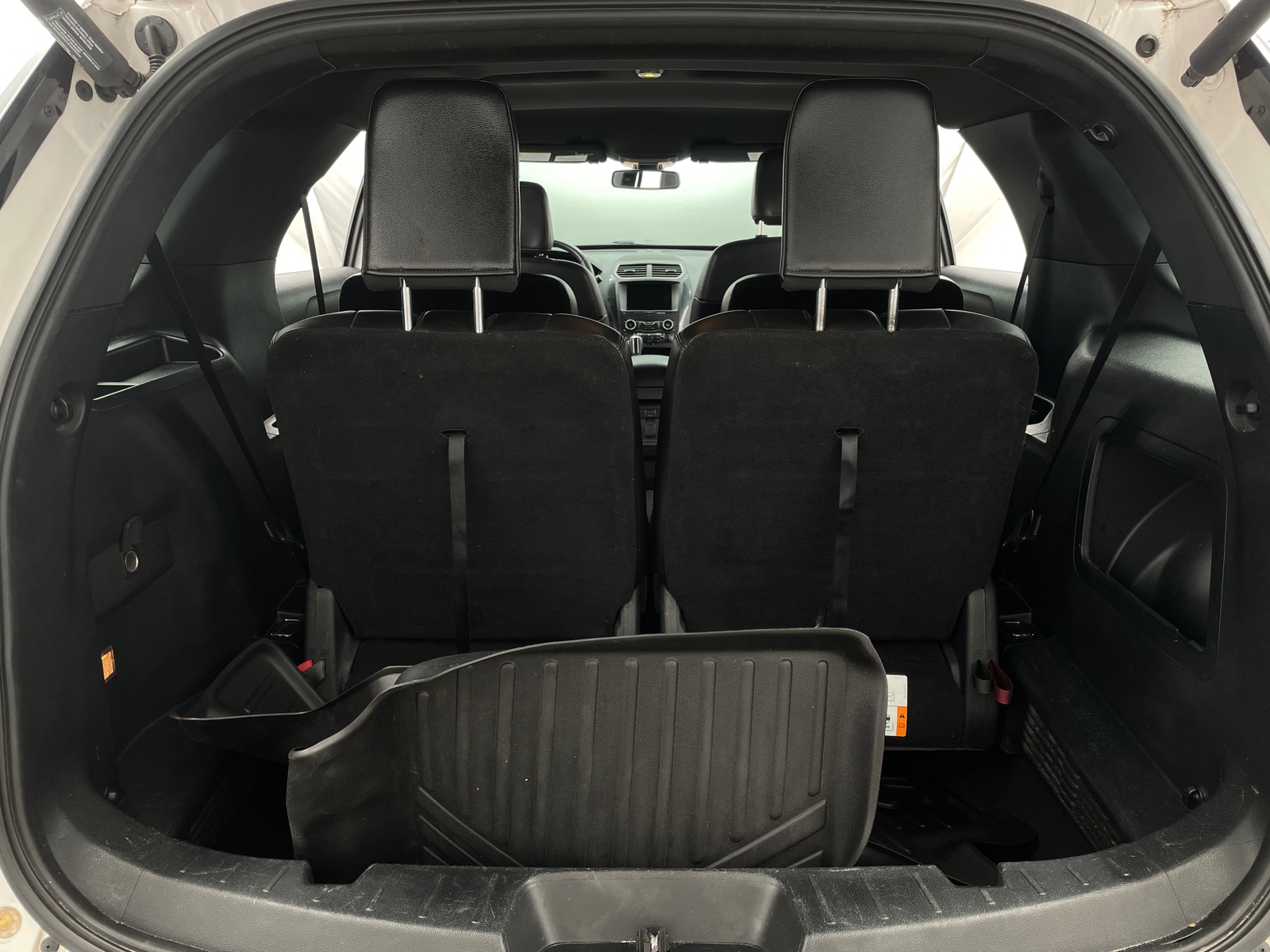 Thumbnail: 2019 Ford Explorer - 6