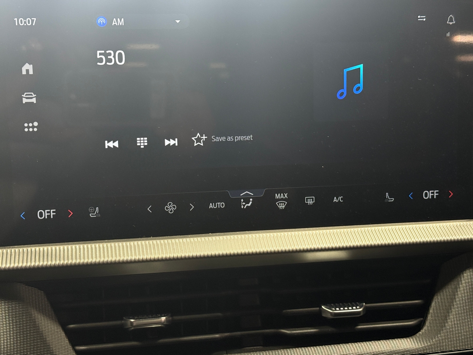 Thumbnail: 2025 Ford Explorer - 3