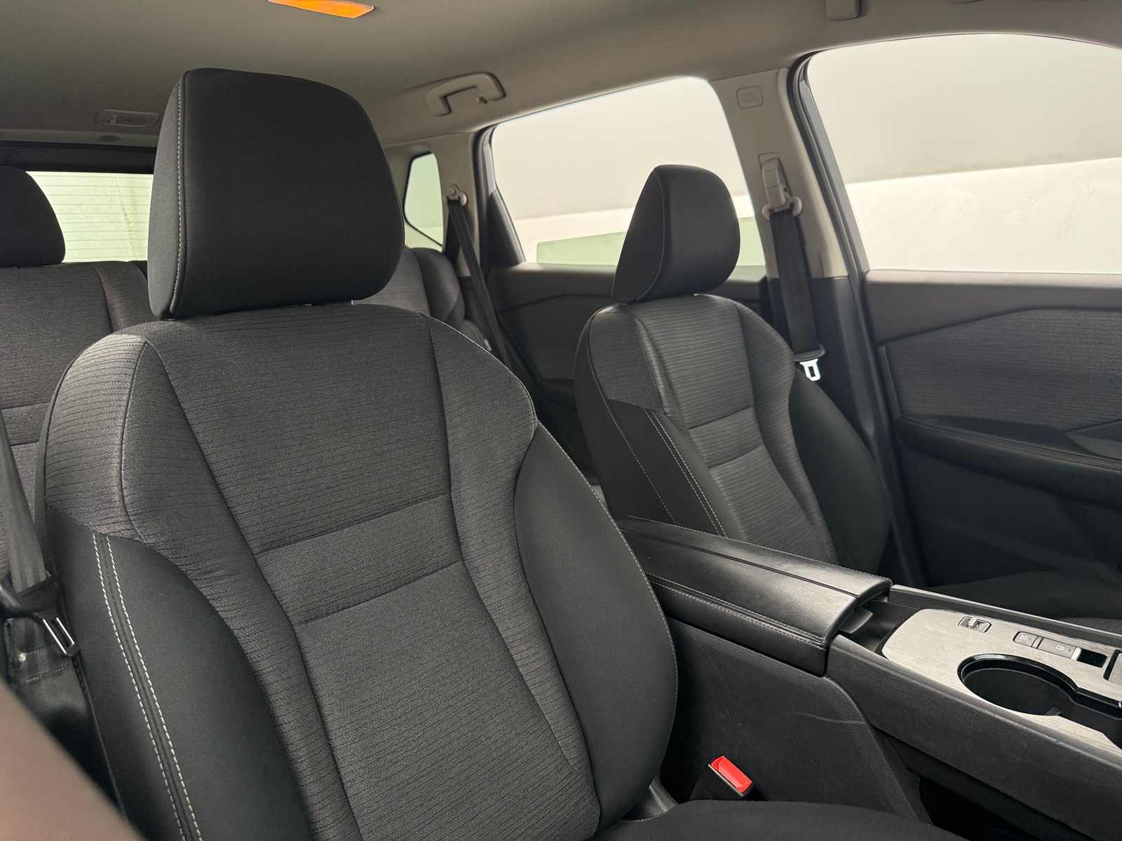 Thumbnail: 2021 Nissan Rogue - 2