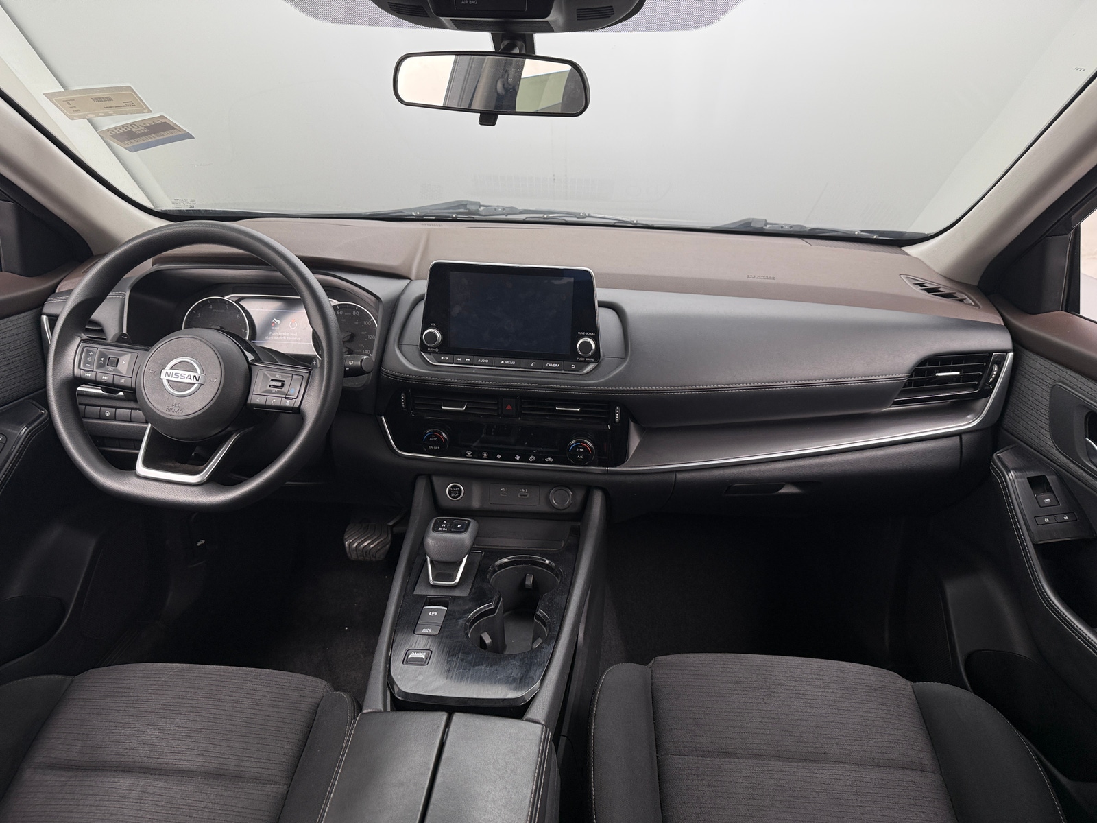 Thumbnail: 2021 Nissan Rogue - 3