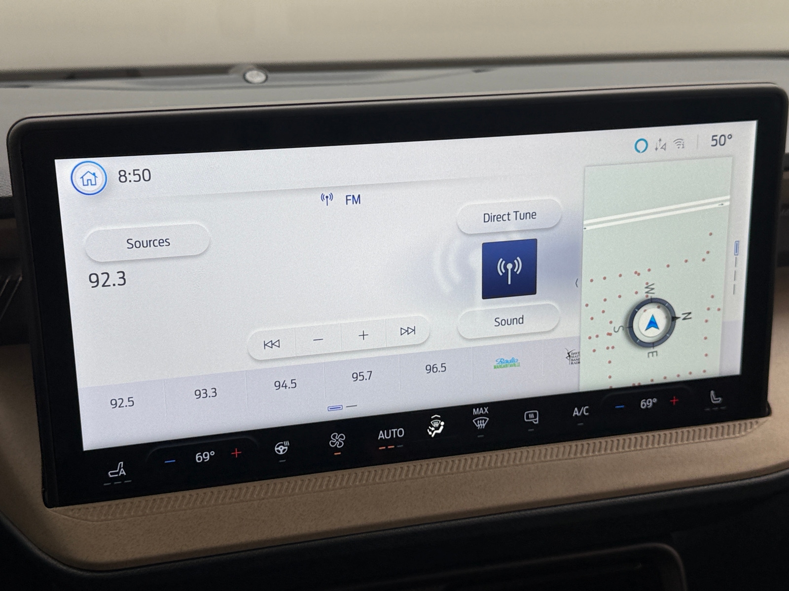 Thumbnail: 2025 Ford Maverick - 3