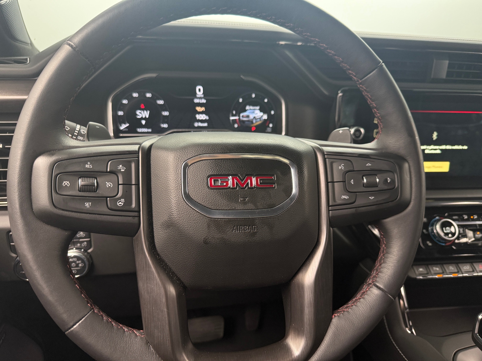 Thumbnail: 2023 GMC Sierra 1500 - 4