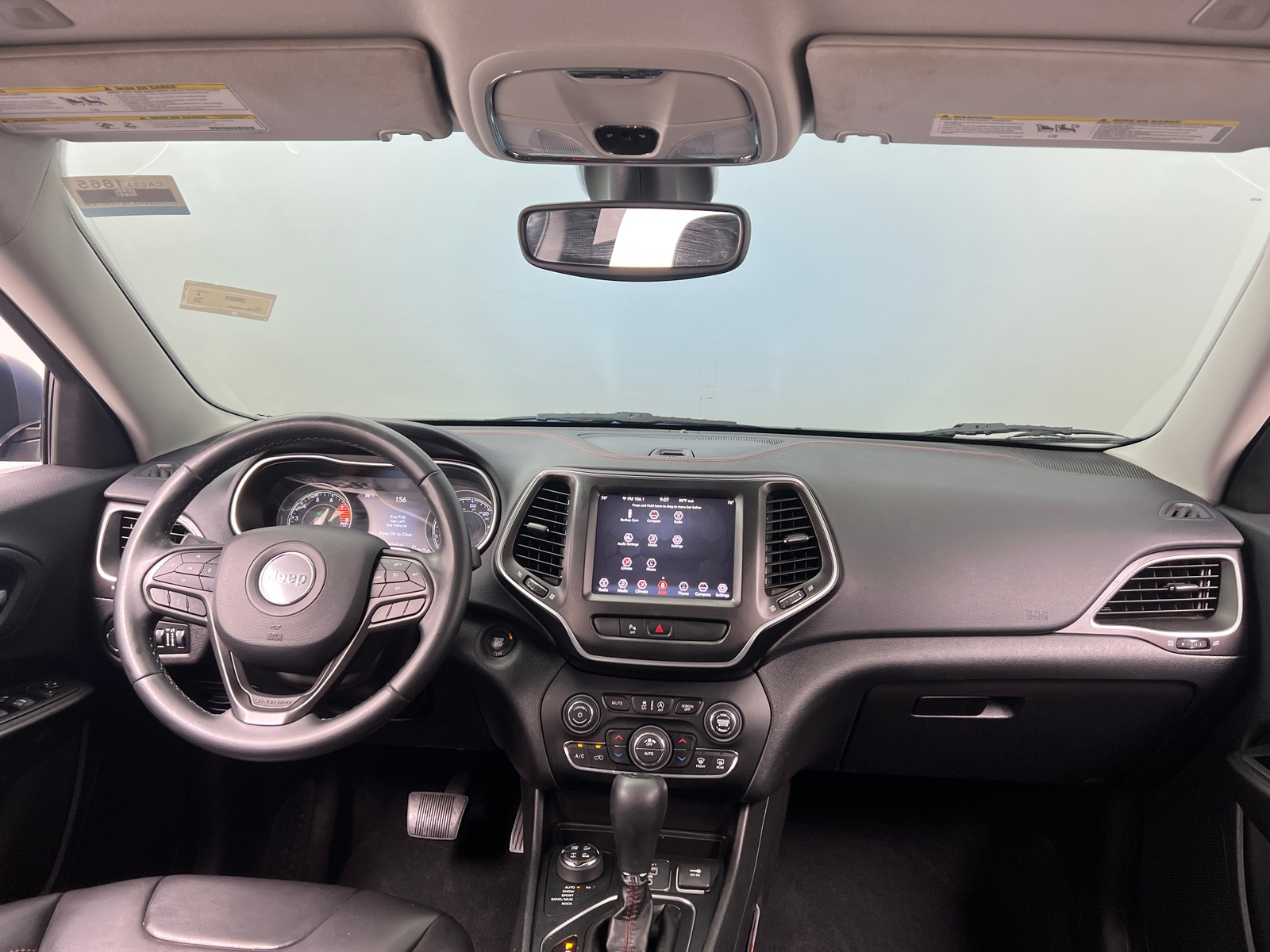 Thumbnail: 2019 Jeep Cherokee - 3