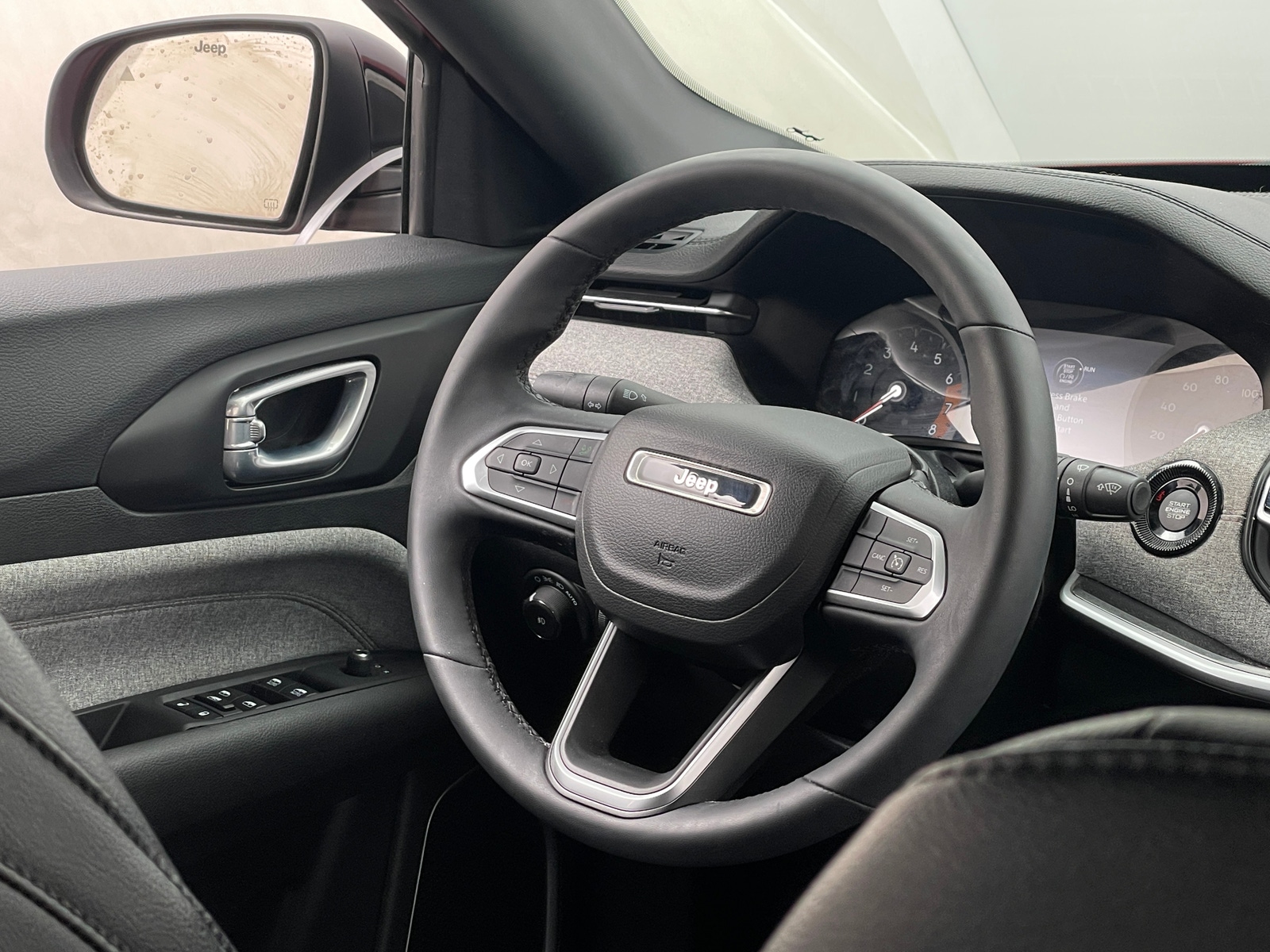 Thumbnail: 2024 Jeep Compass - 4