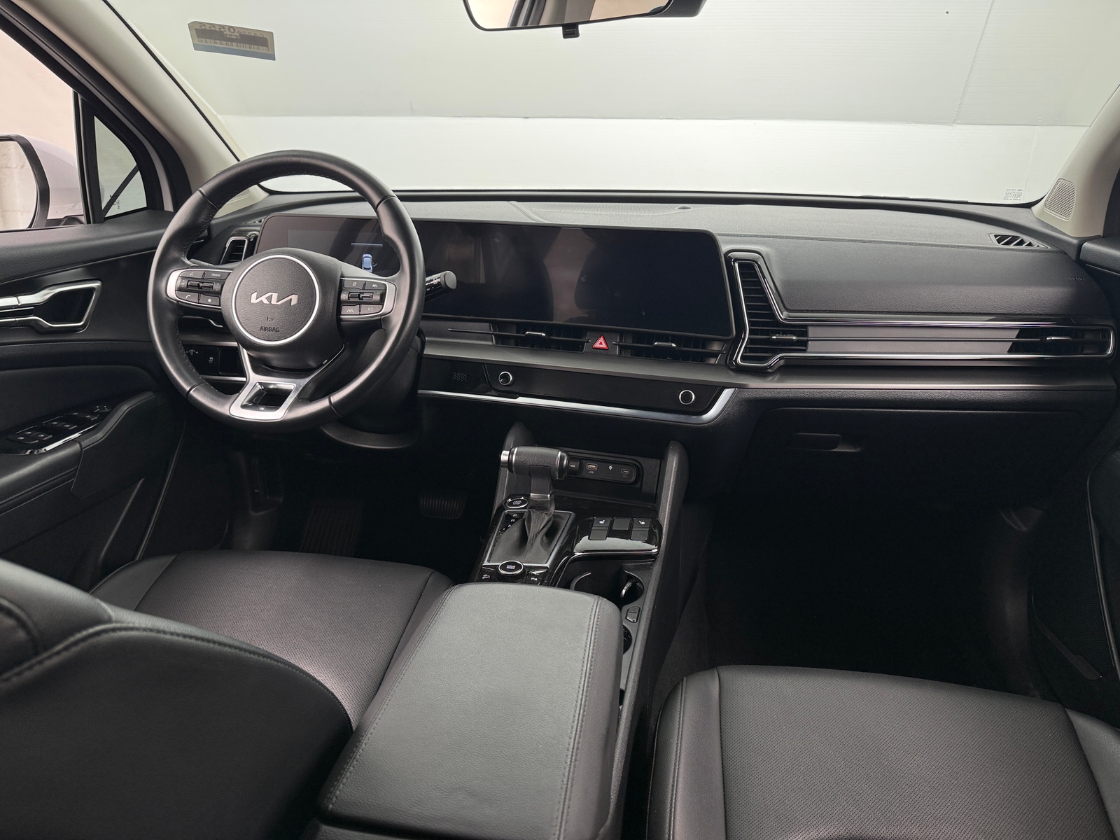 Thumbnail: 2023 Kia Sportage - 2