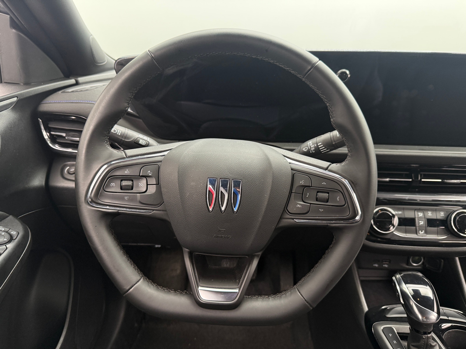 Thumbnail: 2025 Buick Envista - 4