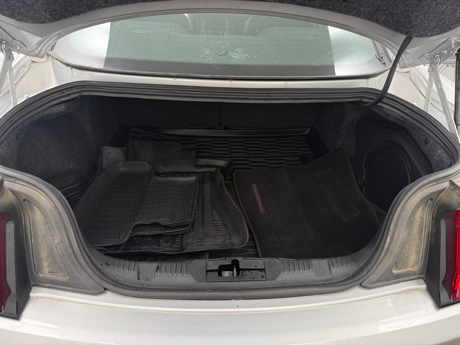 Thumbnail: 2019 Ford Mustang - 4