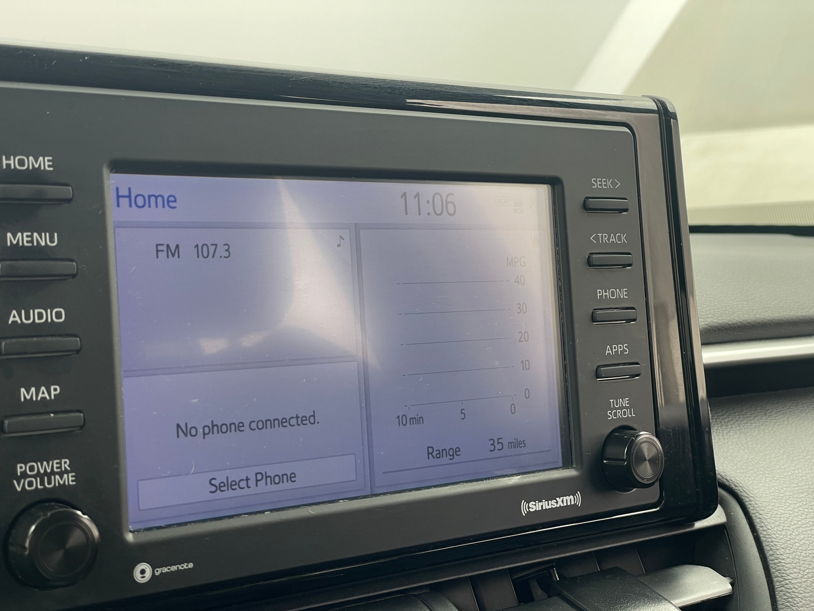 Thumbnail: 2021 Toyota RAV4 - 4