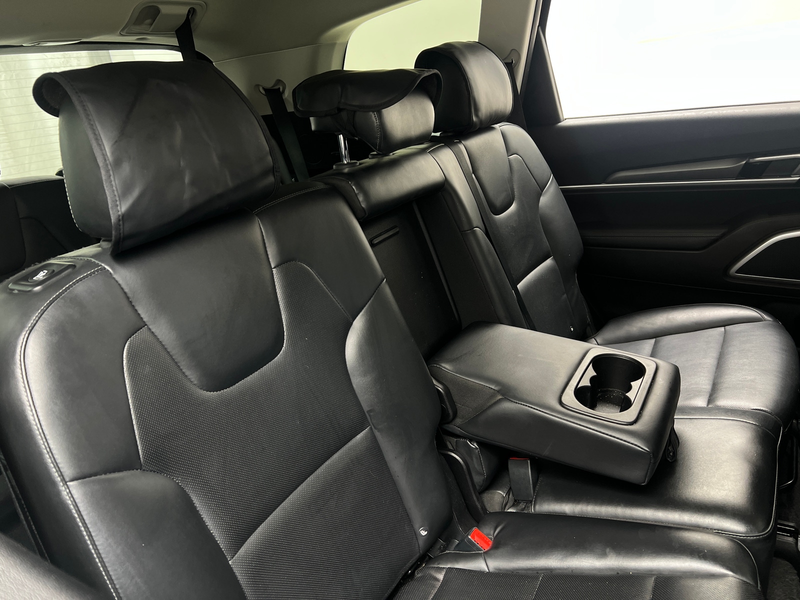 Thumbnail: 2021 Kia Telluride - 5