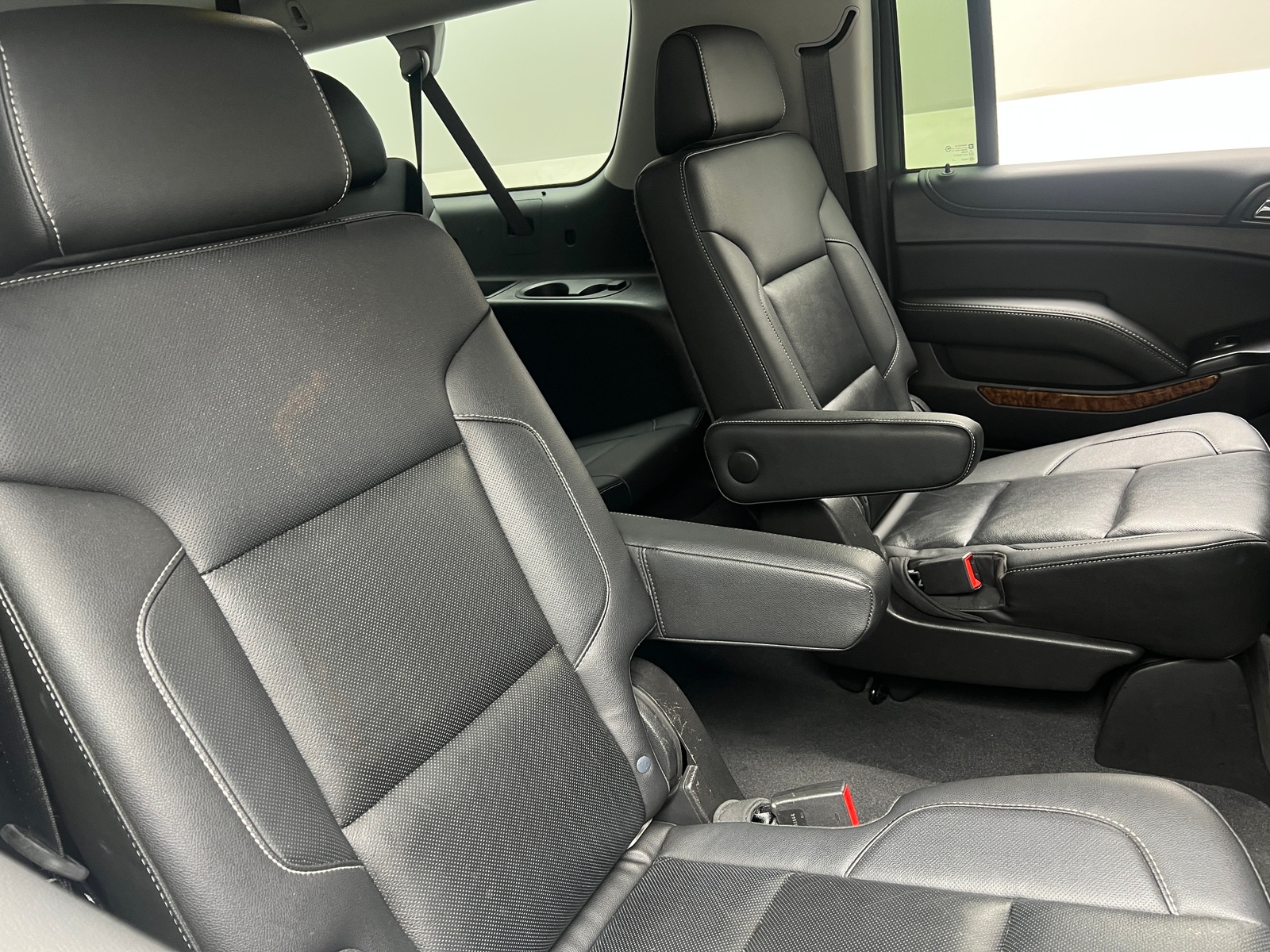 Thumbnail: 2020 Chevrolet Suburban - 5