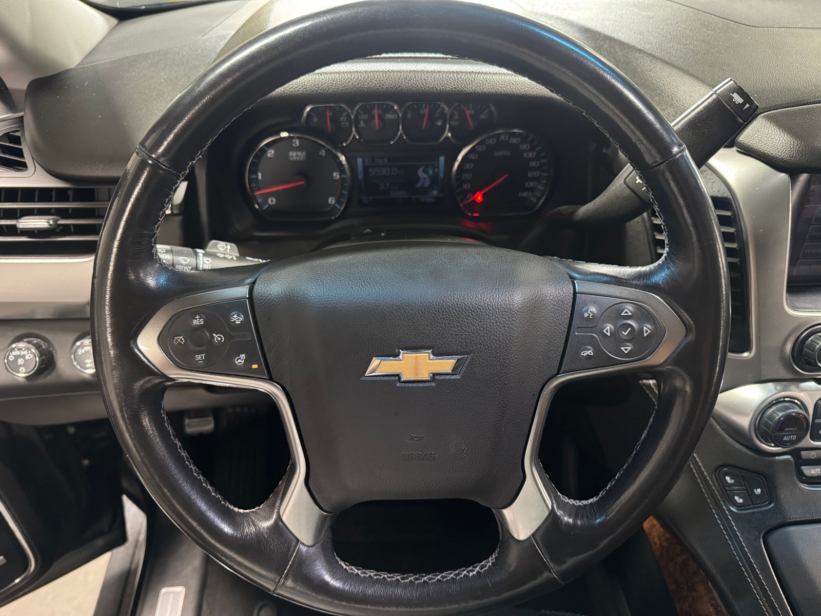 Thumbnail: 2020 Chevrolet Suburban - 4