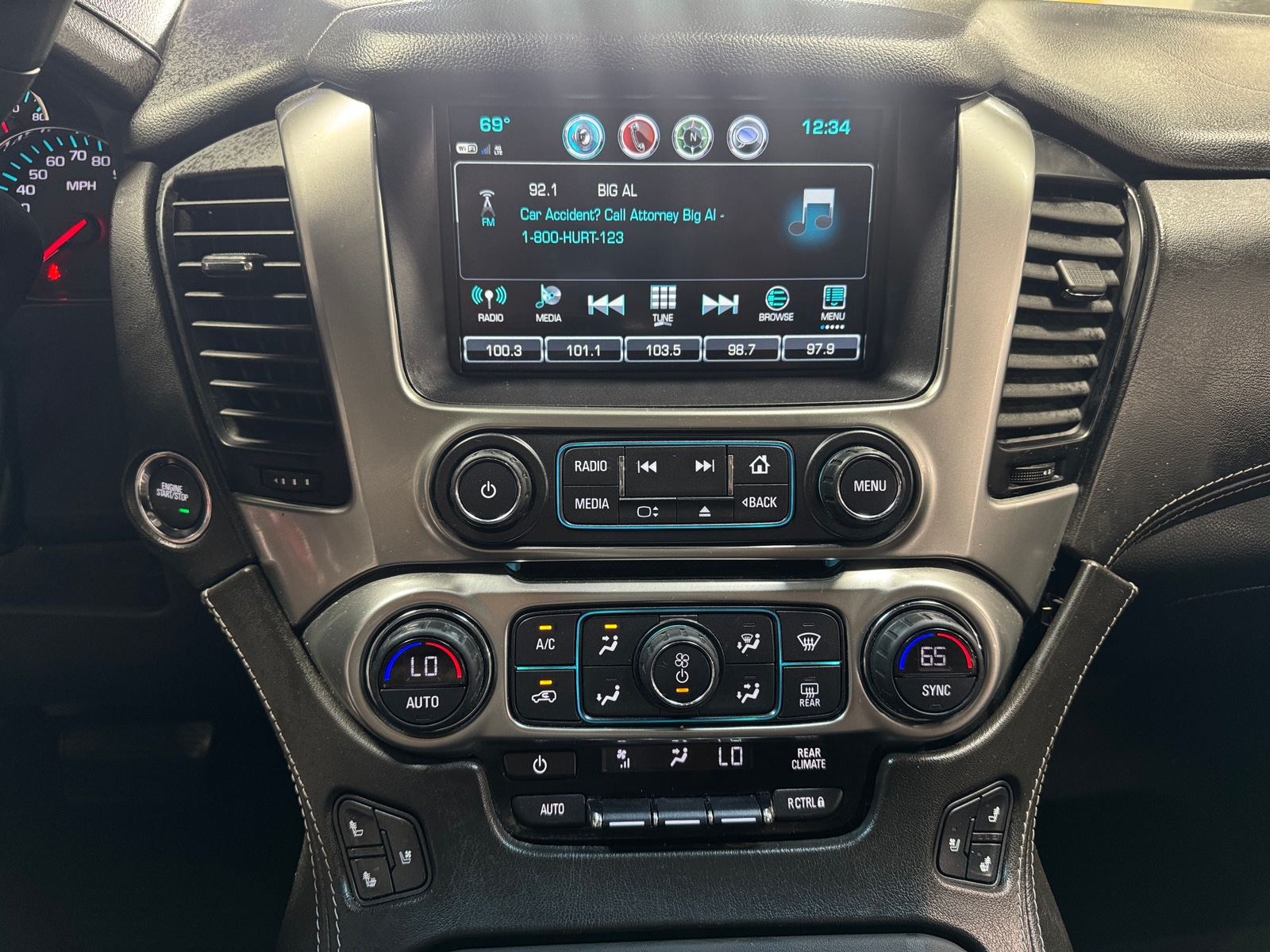 Thumbnail: 2020 Chevrolet Suburban - 3