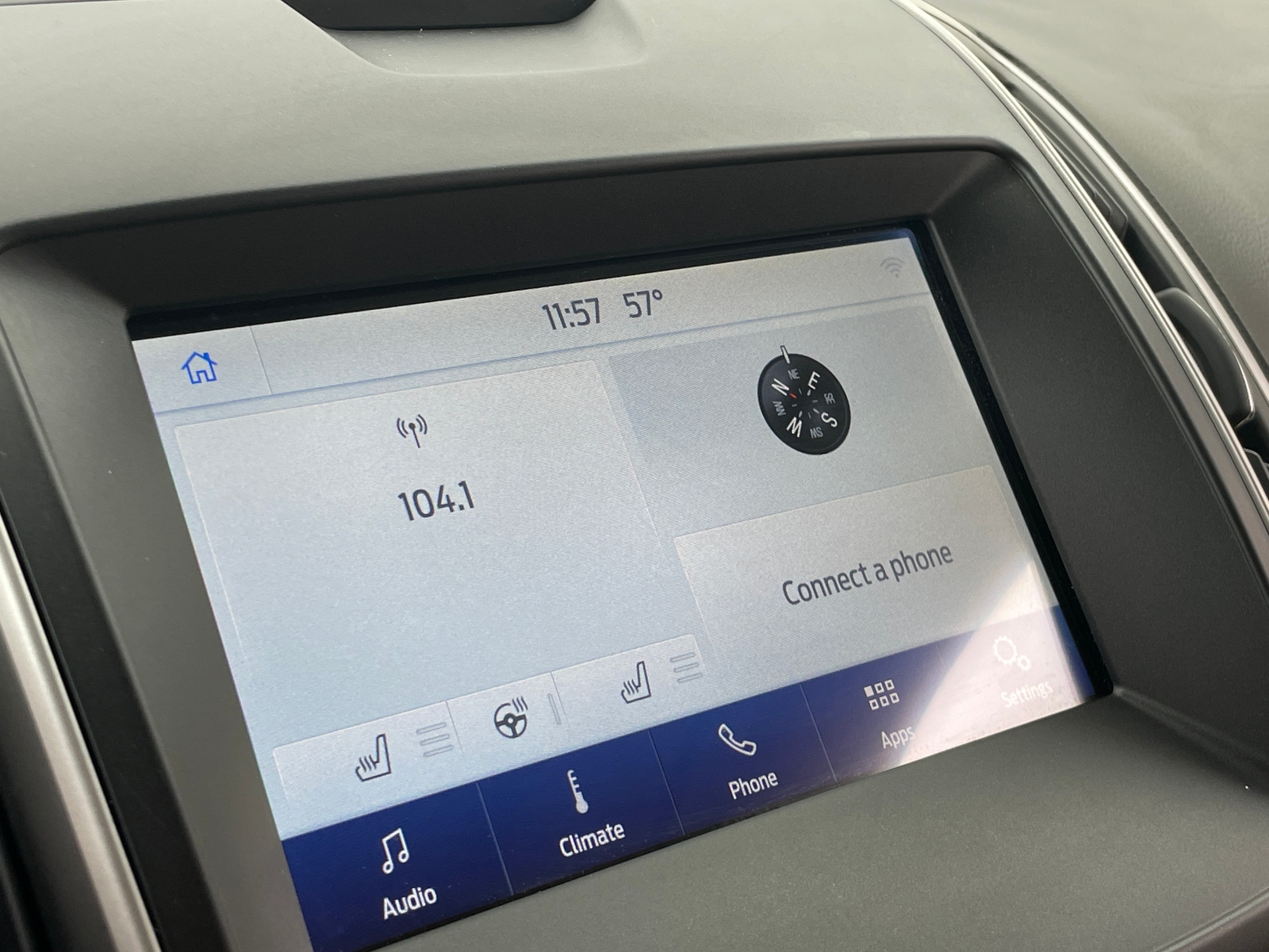 Thumbnail: 2019 Ford Edge - 4