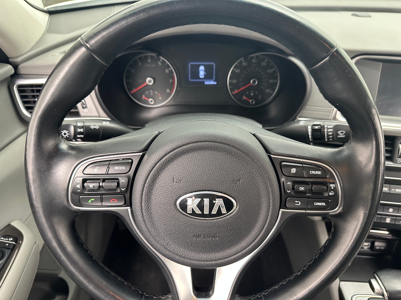 Thumbnail: 2017 Kia Optima - 4