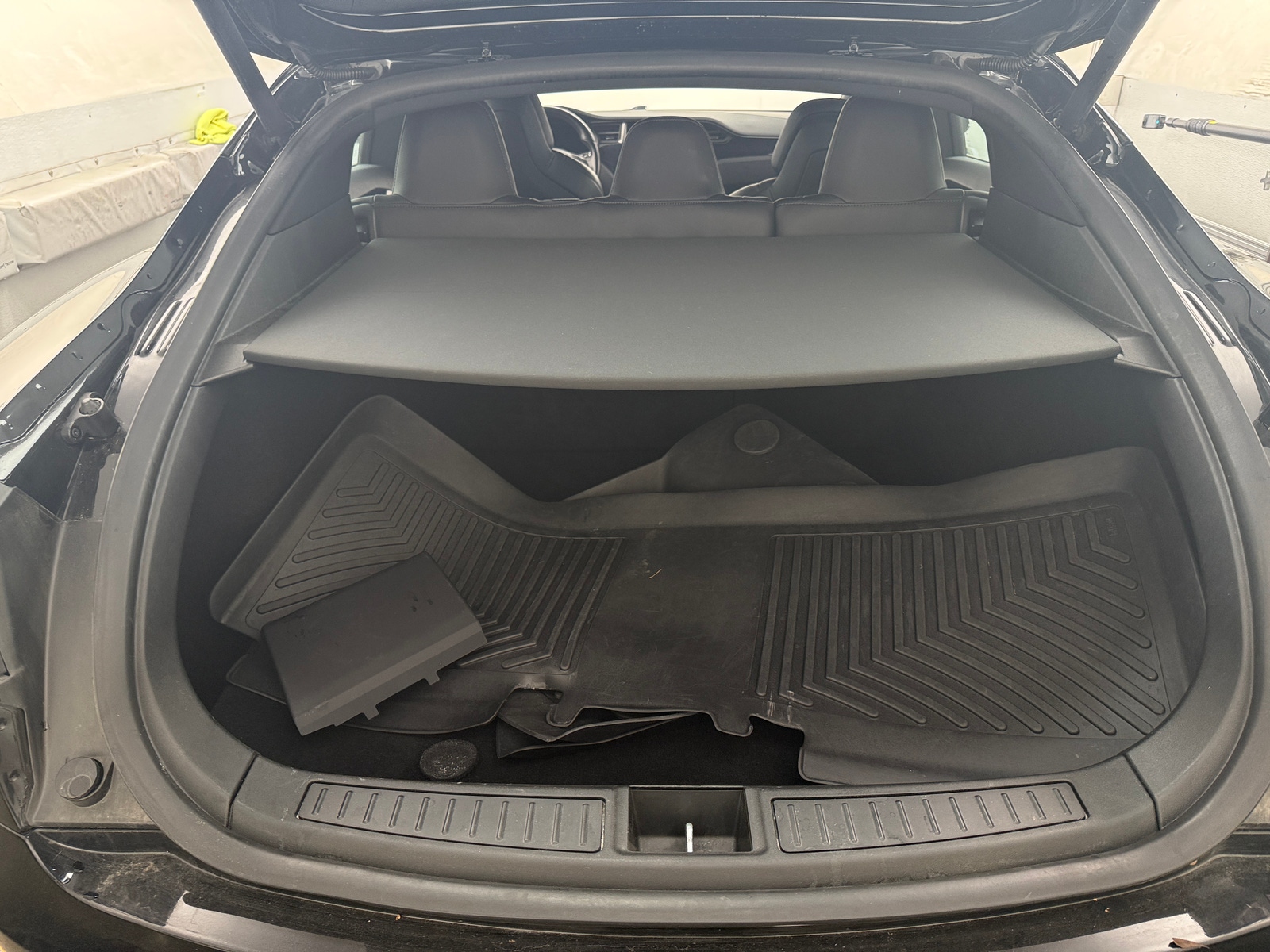 Thumbnail: 2018 Tesla Model S - 6