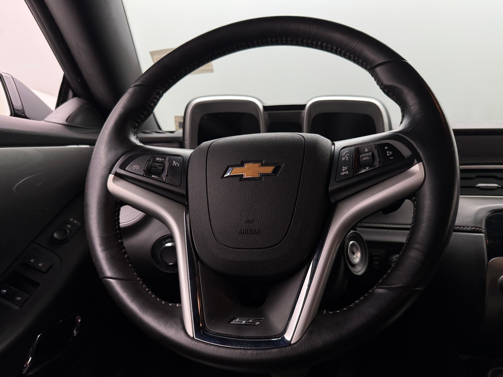 Thumbnail: 2012 Chevrolet Camaro - 3