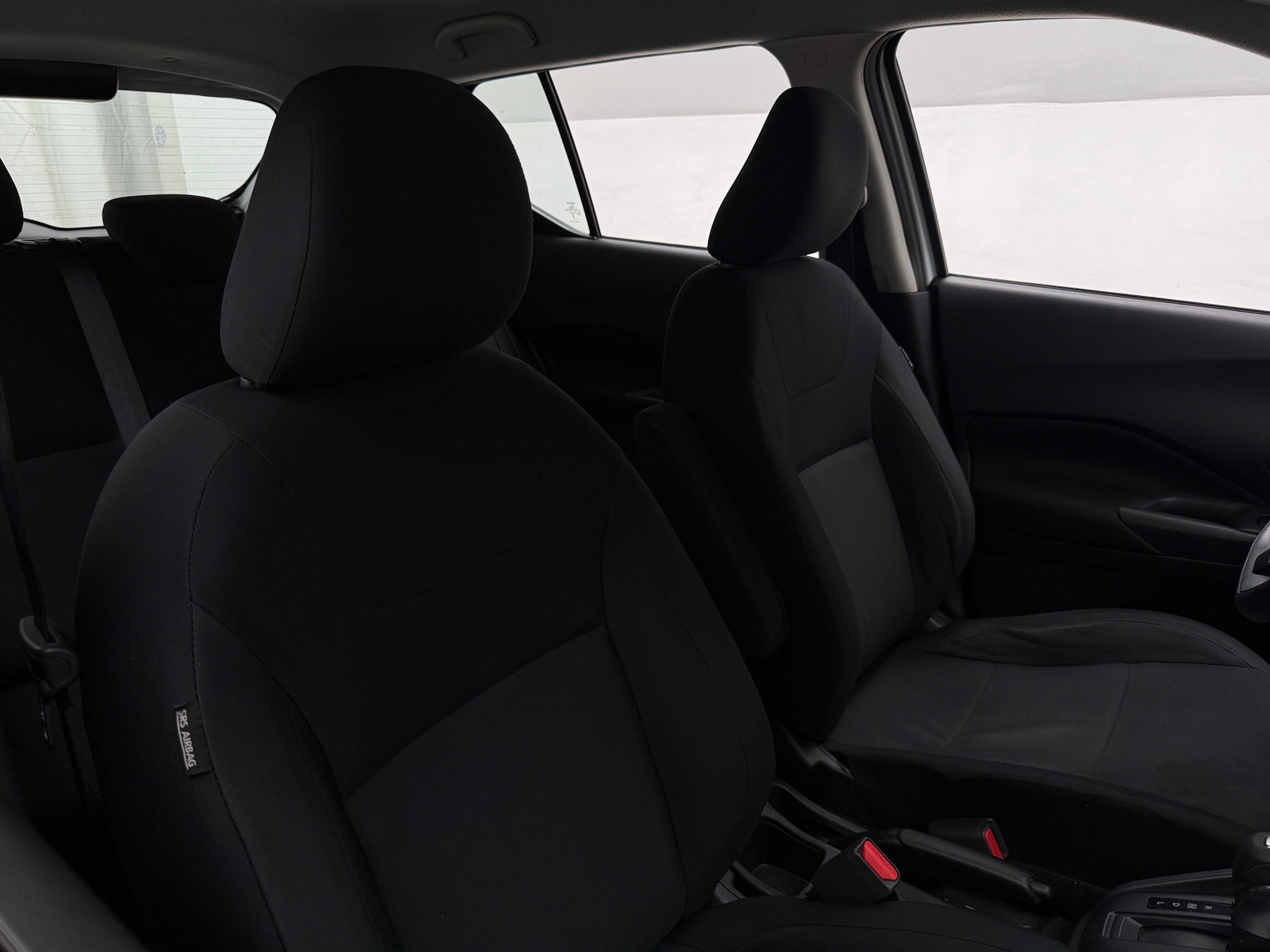 Thumbnail: 2023 Nissan Kicks - 2