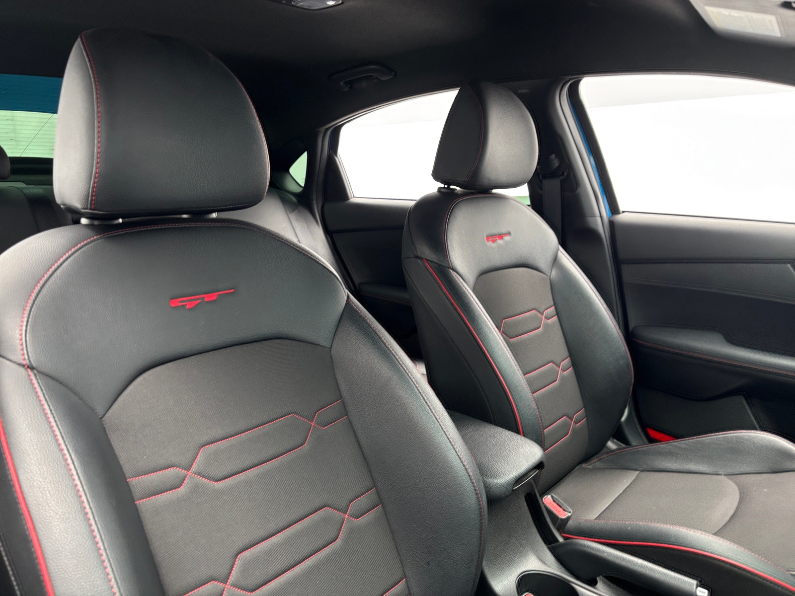 Thumbnail: 2022 Kia Forte - 2