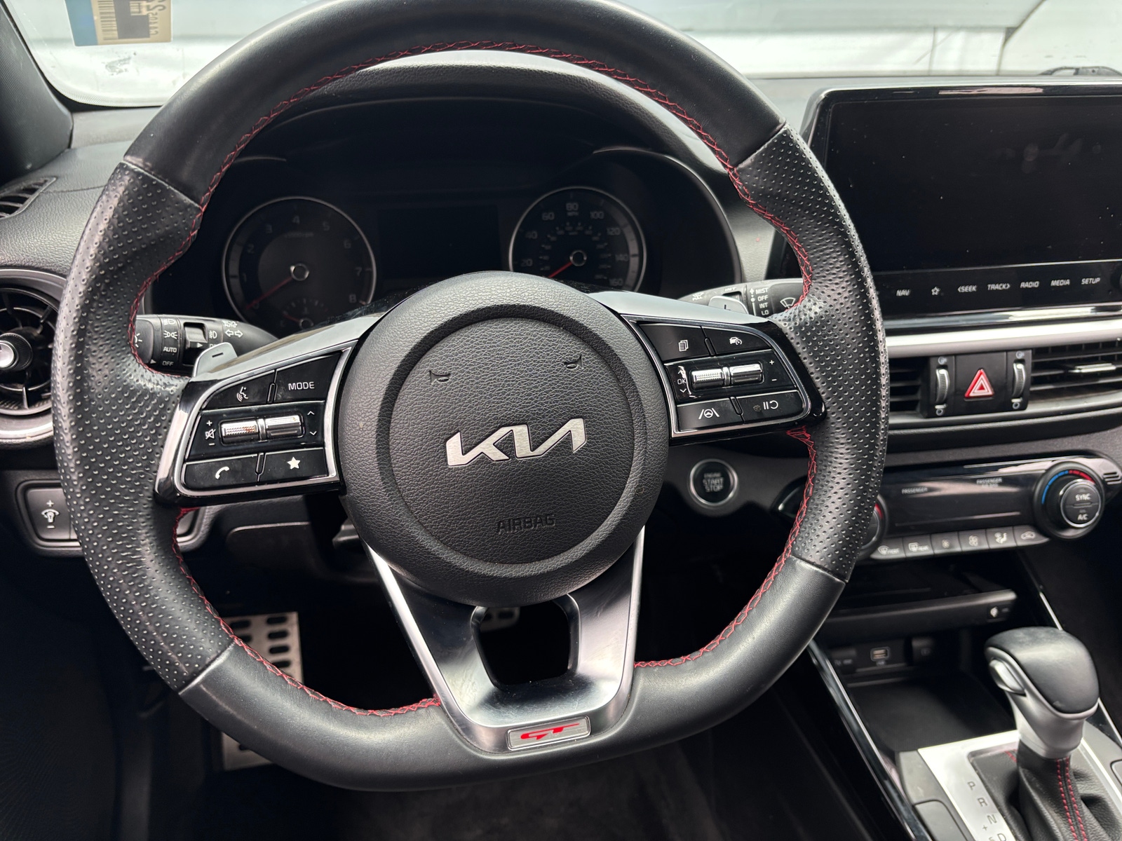 Thumbnail: 2022 Kia Forte - 5