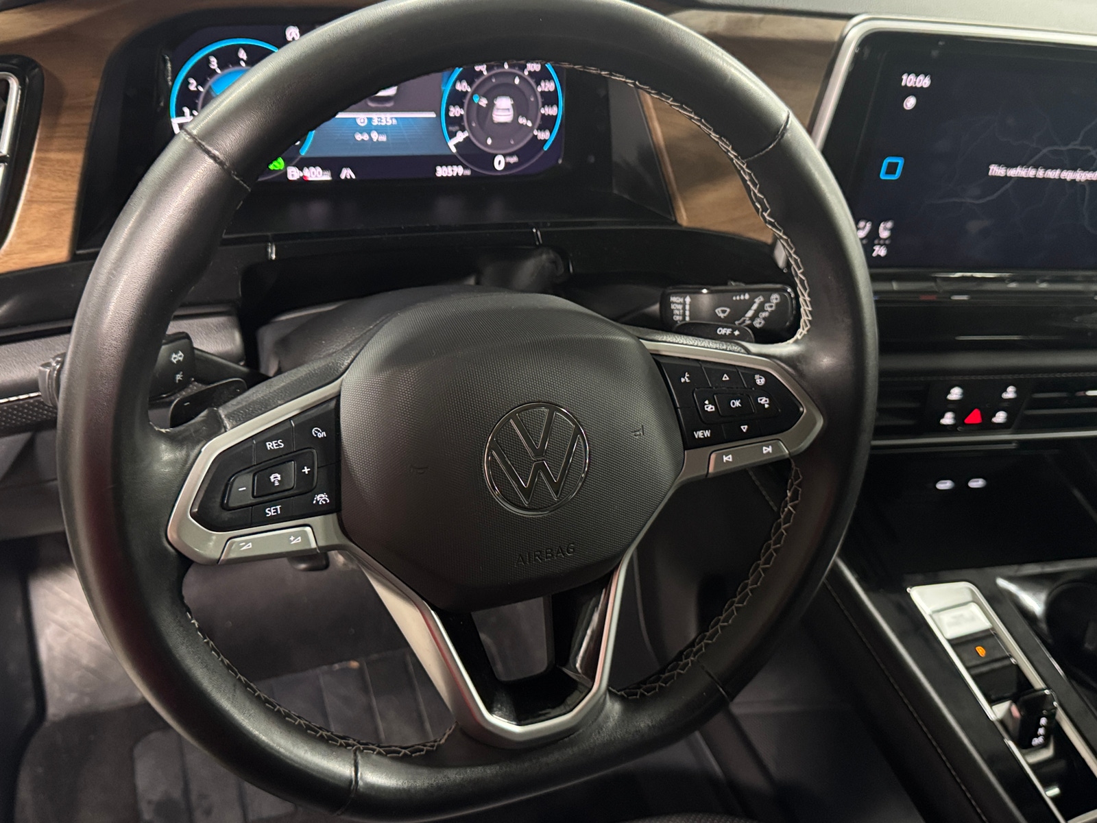 Thumbnail: 2025 Volkswagen Atlas - 4