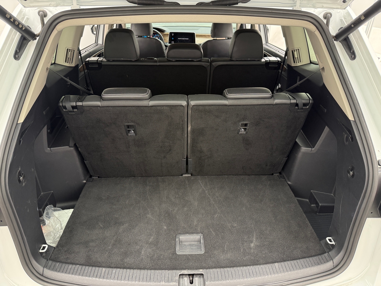 Thumbnail: 2025 Volkswagen Atlas - 6