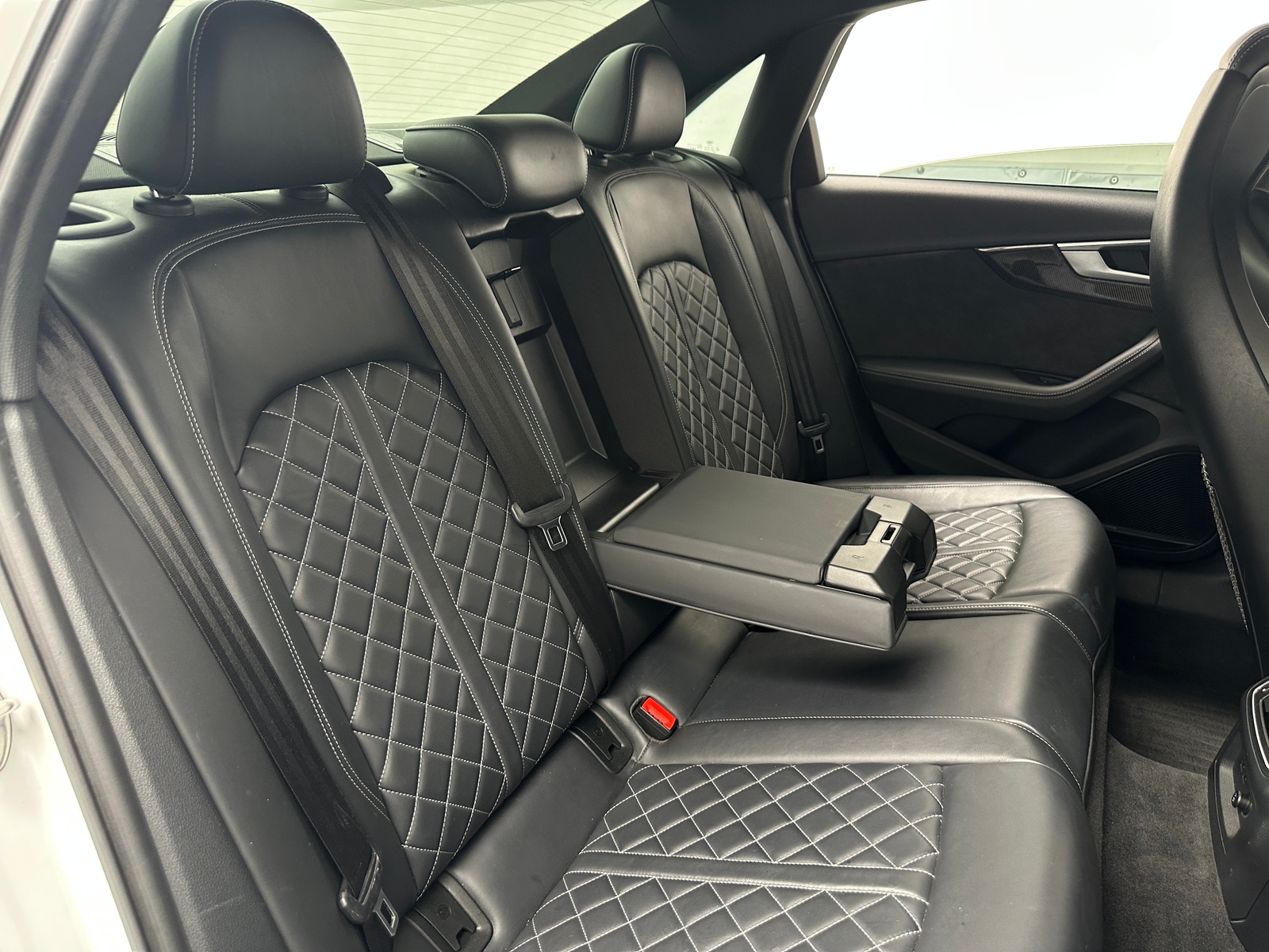 Thumbnail: 2019 Audi S4 - 5