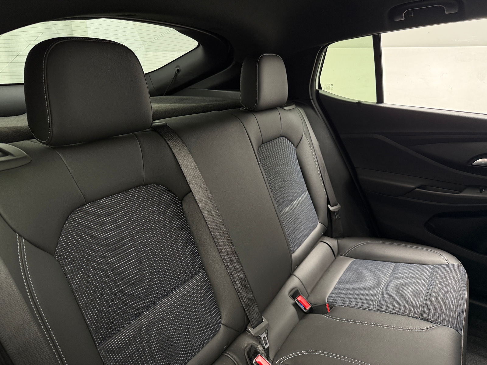 Thumbnail: 2025 Buick Envista - 6