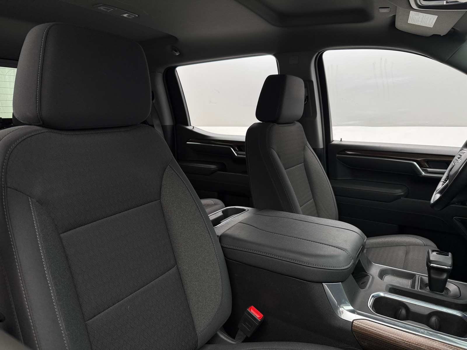 Thumbnail: 2025 Chevrolet Silverado 1500 - 2