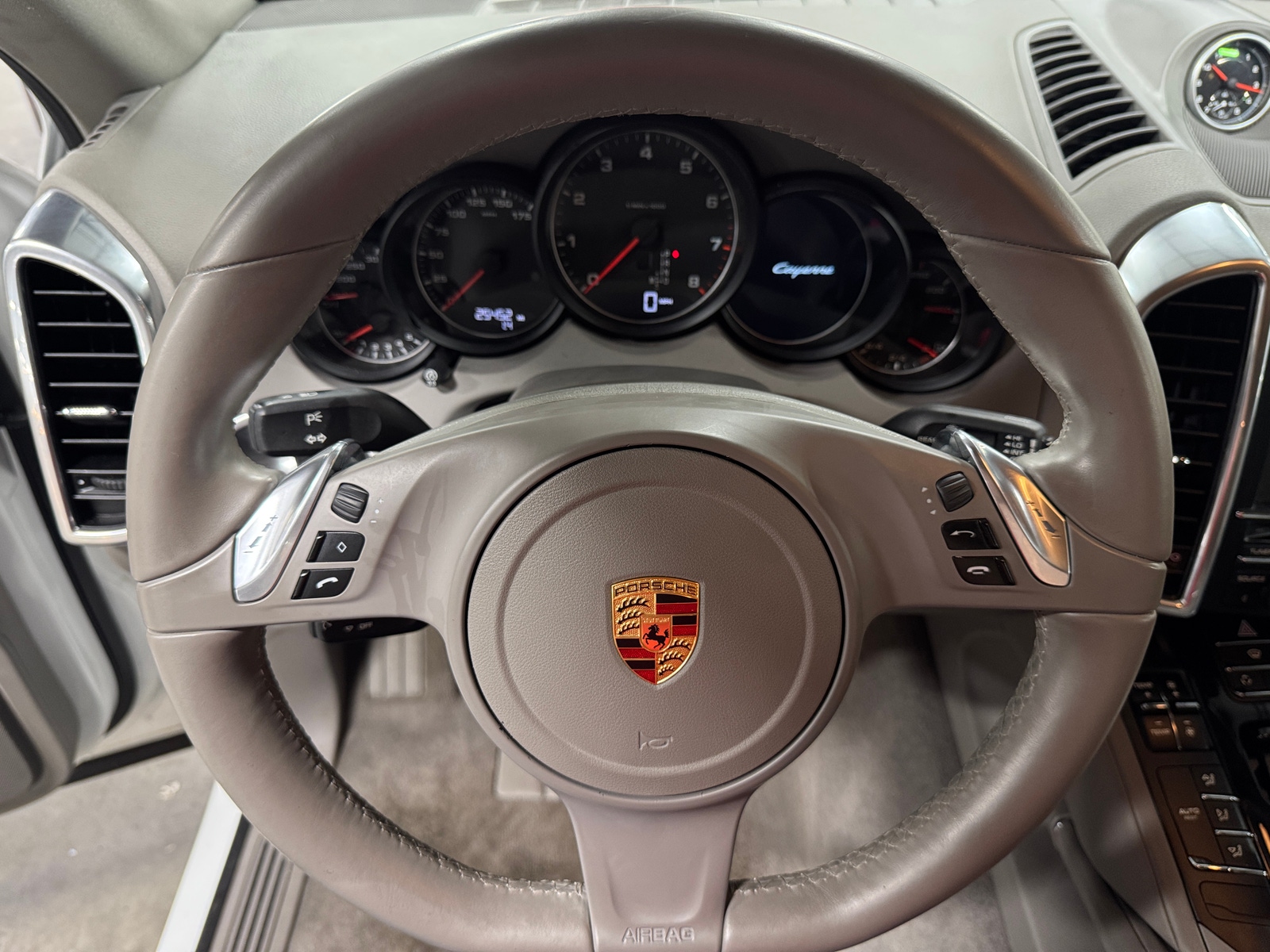 Thumbnail: 2013 Porsche Cayenne - 4