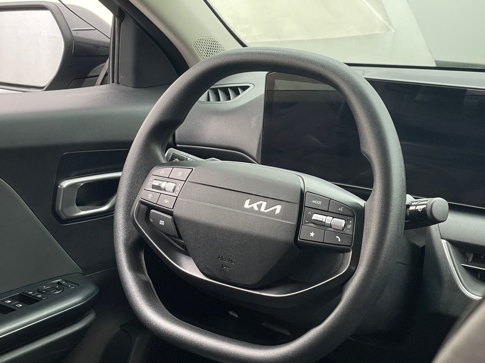 Thumbnail: 2025 Kia K4 - 5