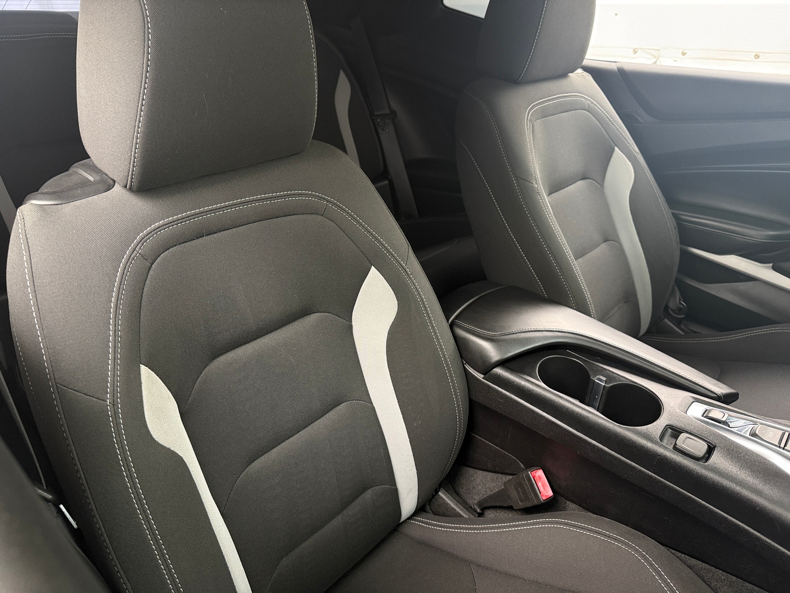 Thumbnail: 2018 Chevrolet Camaro - 2