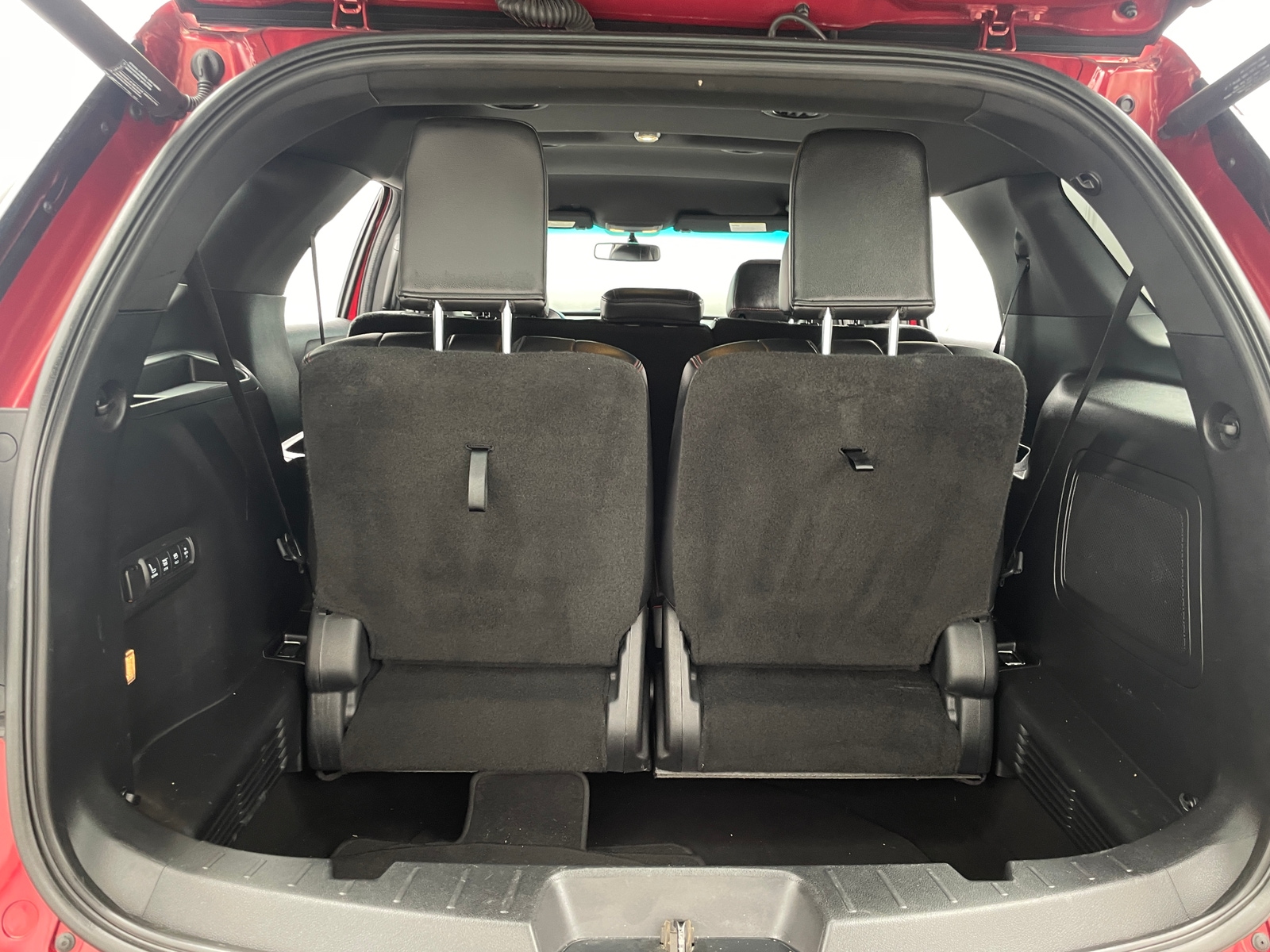 Thumbnail: 2016 Ford Explorer - 6