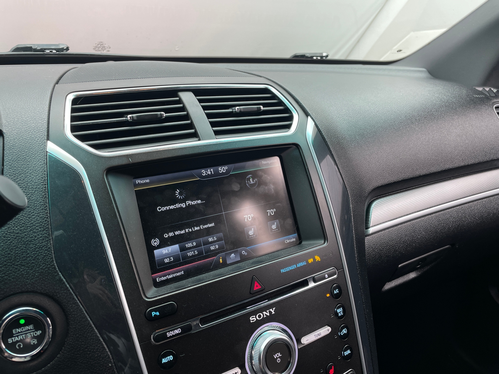 Thumbnail: 2016 Ford Explorer - 3