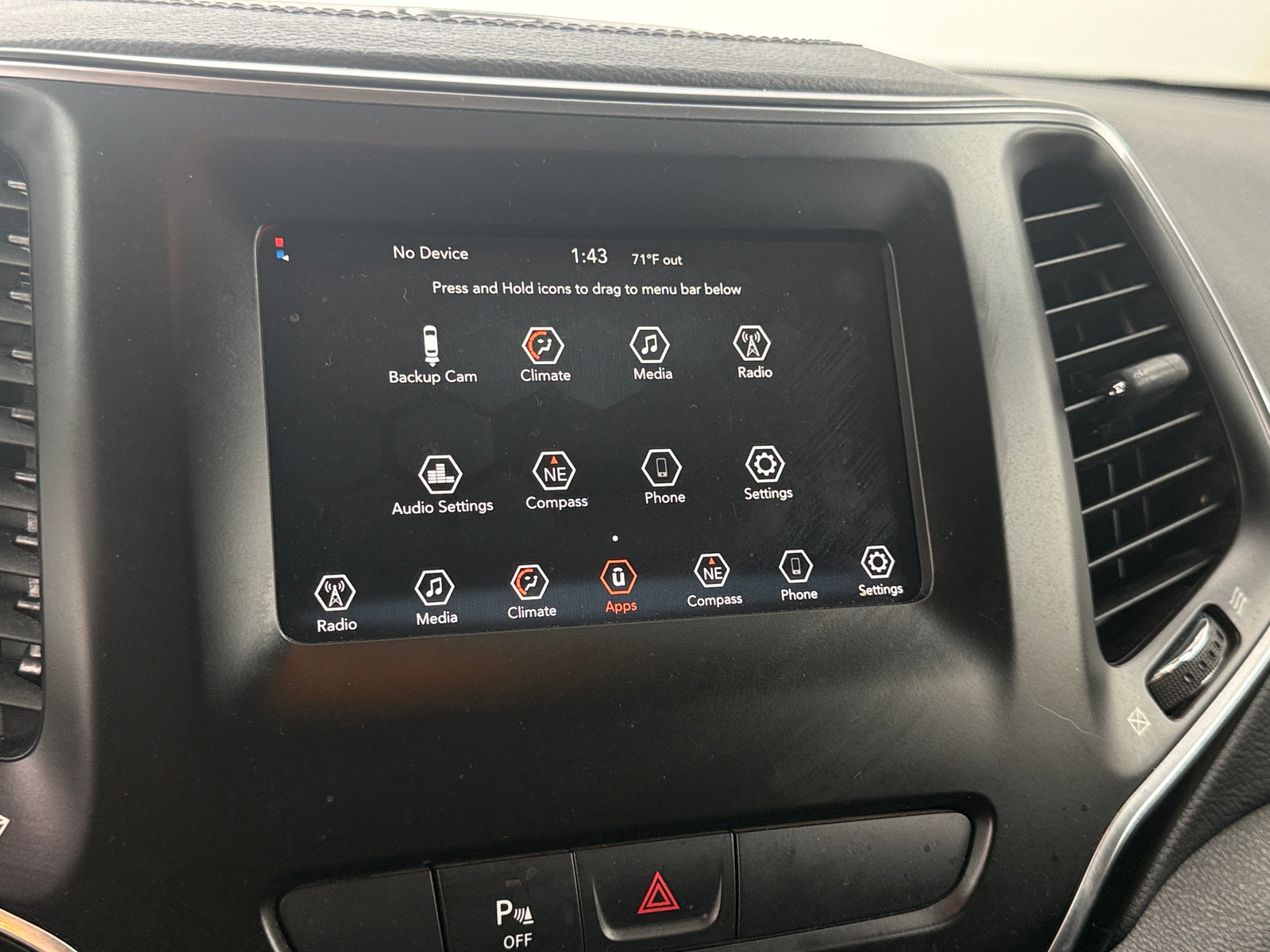 Thumbnail: 2020 Jeep Cherokee - 4