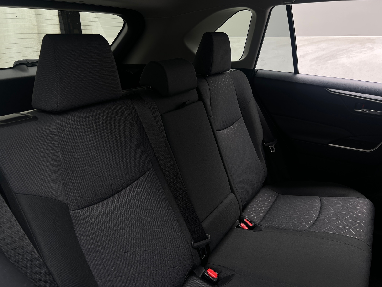 Thumbnail: 2019 Toyota RAV4 - 6