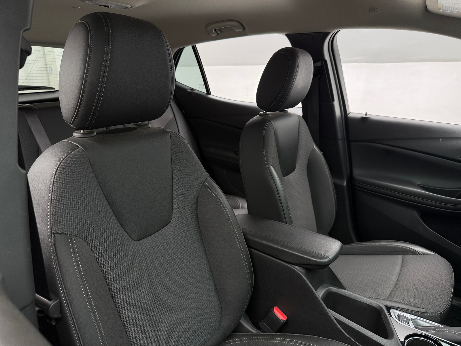 Thumbnail: 2024 Buick Encore GX - 2