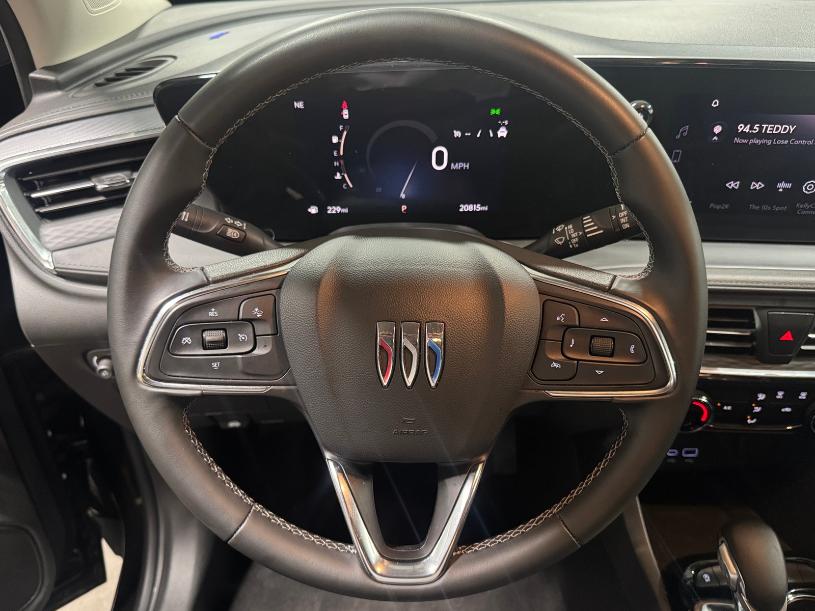 Thumbnail: 2025 Buick Encore GX - 4