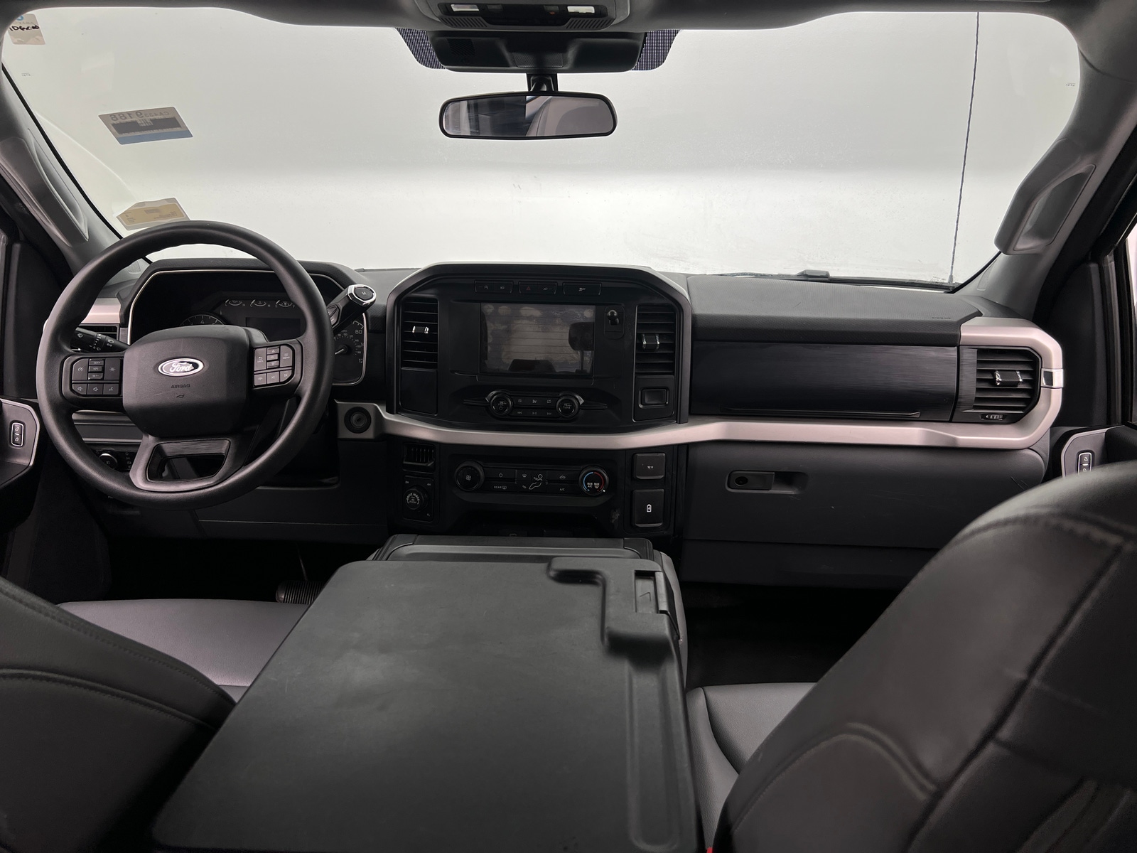 Thumbnail: 2021 Ford Econoline - 3