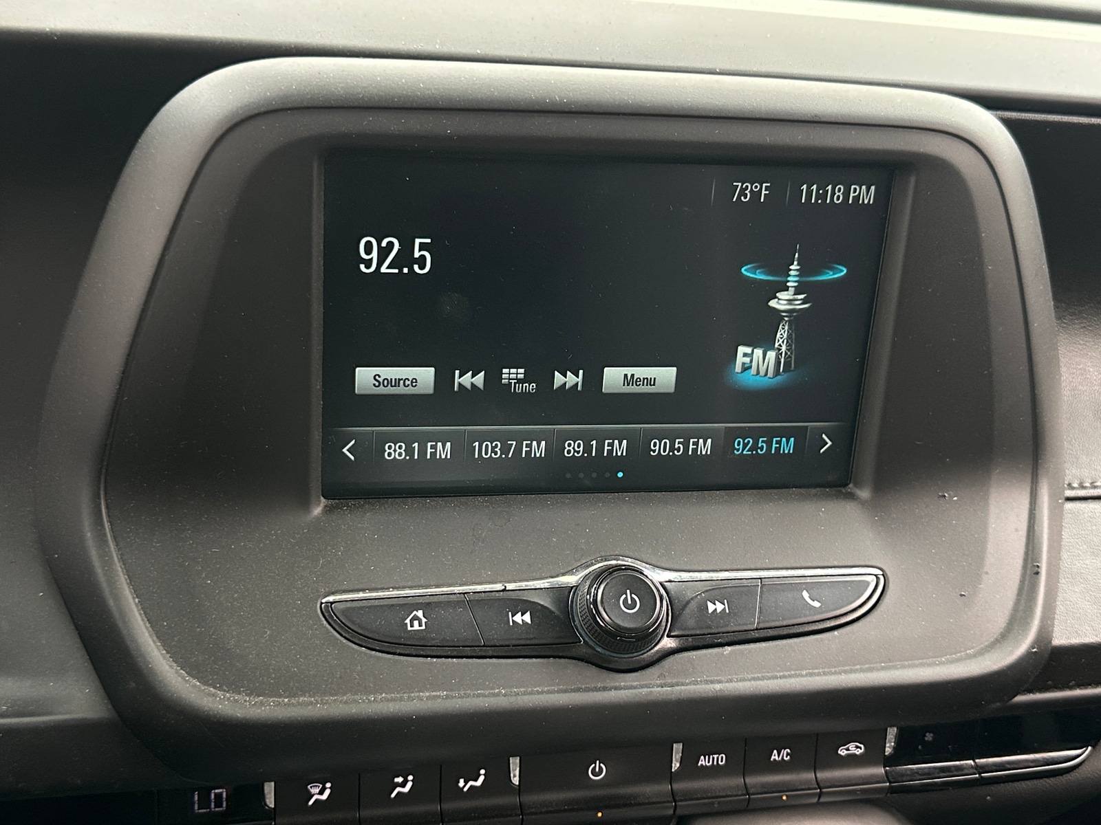 Thumbnail: 2018 Chevrolet Camaro - 4