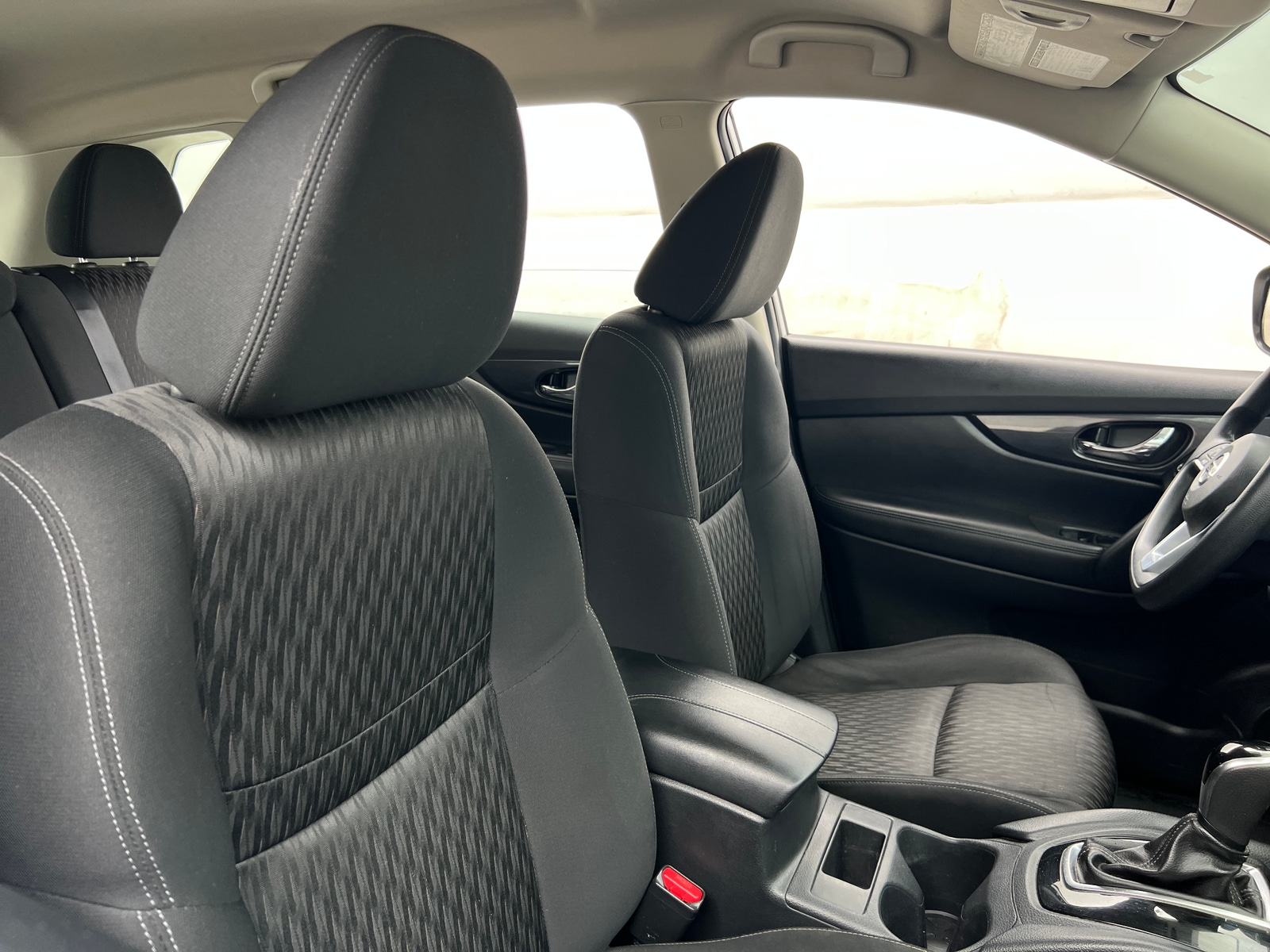 Thumbnail: 2017 Nissan Rogue - 2